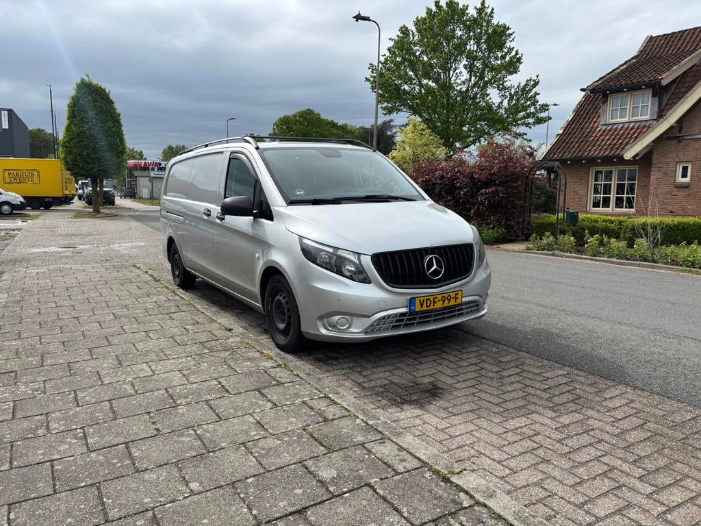Mercedes-Benz Vito 2.1 CDI 100KW 2019 Grijs, Auto's, 13 km/l, 136 pk, 4 cilinders, 2000 kg