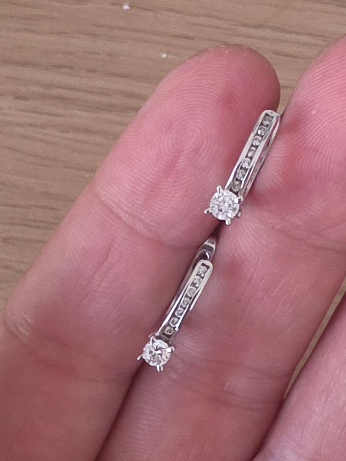 14 karaat wit goud oorbel met diamanten, Verzenden, Goud, Ring