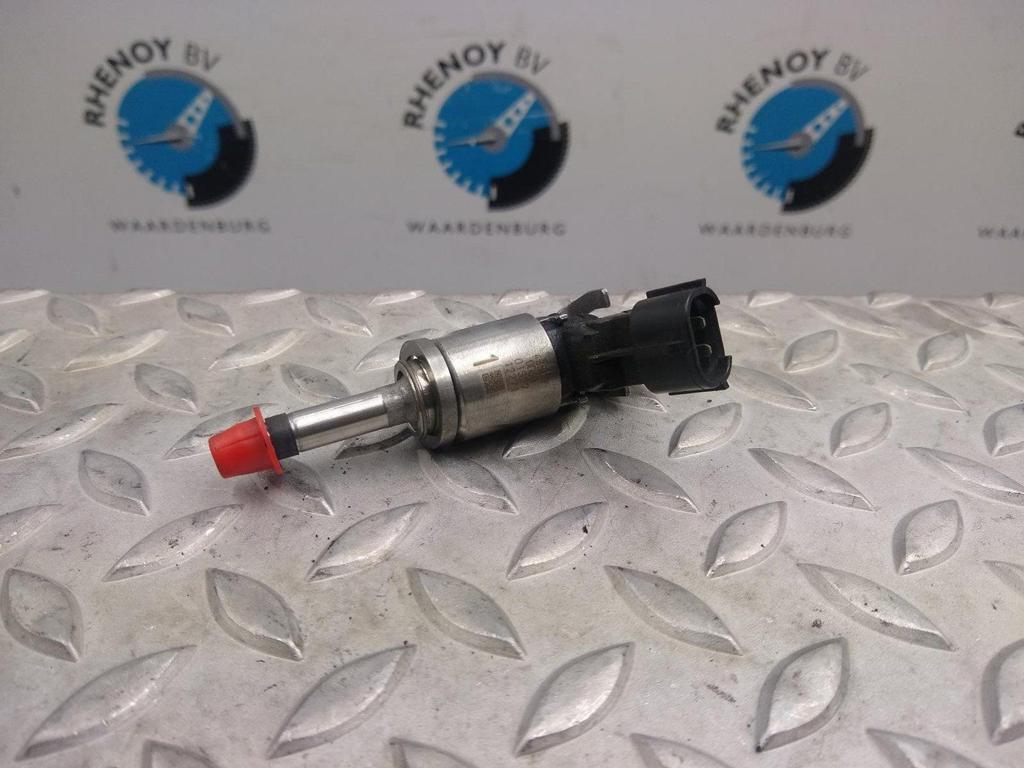 RENAULT MEGANE BRANDSTOF INJECTOR / VERSTUIVER 2016, Ophalen of Verzenden, Gebruikt, Stiba lid