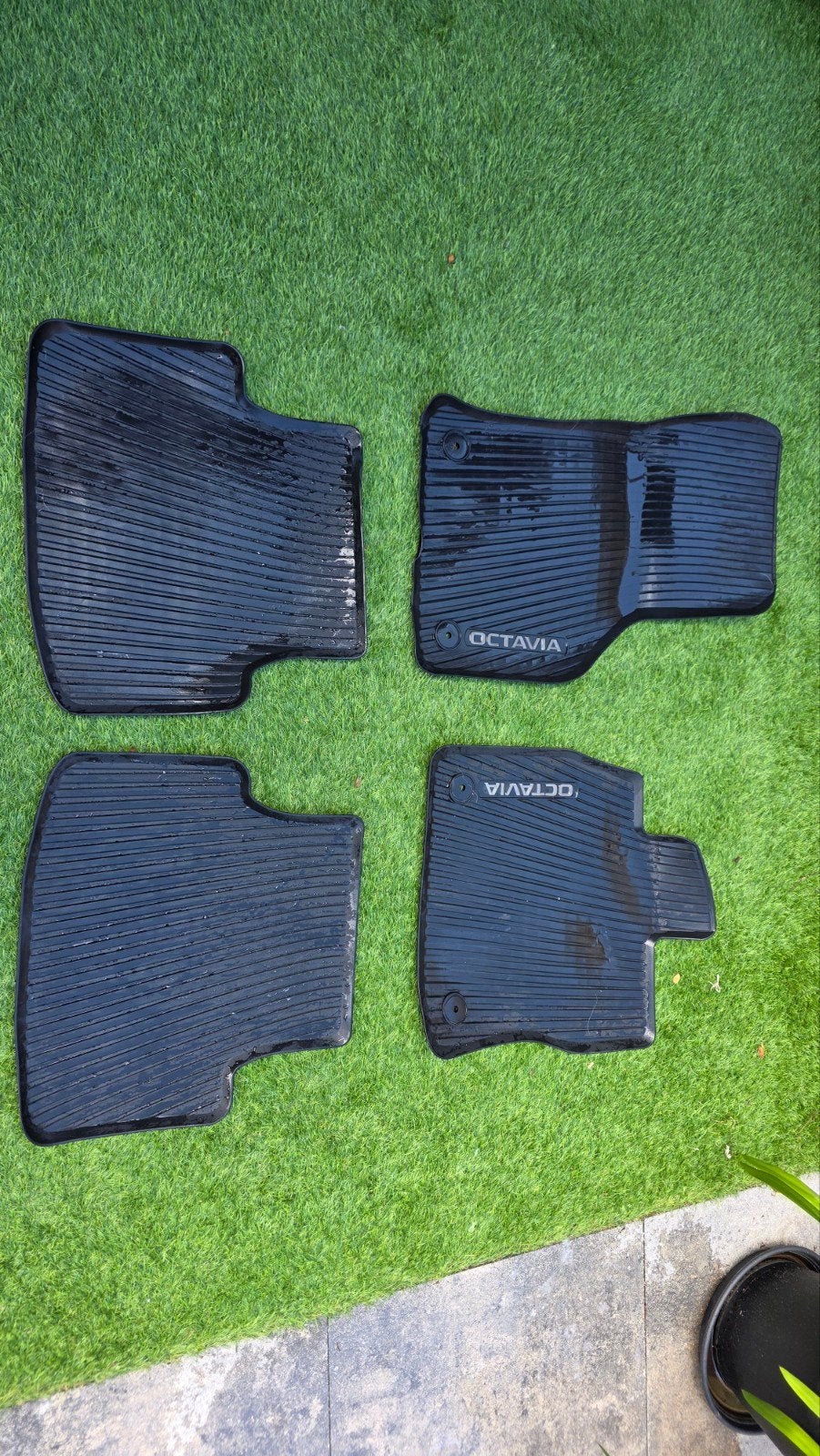 Rubber mattenset voor Skoda Octavia, Ophalen, Gebruikt
