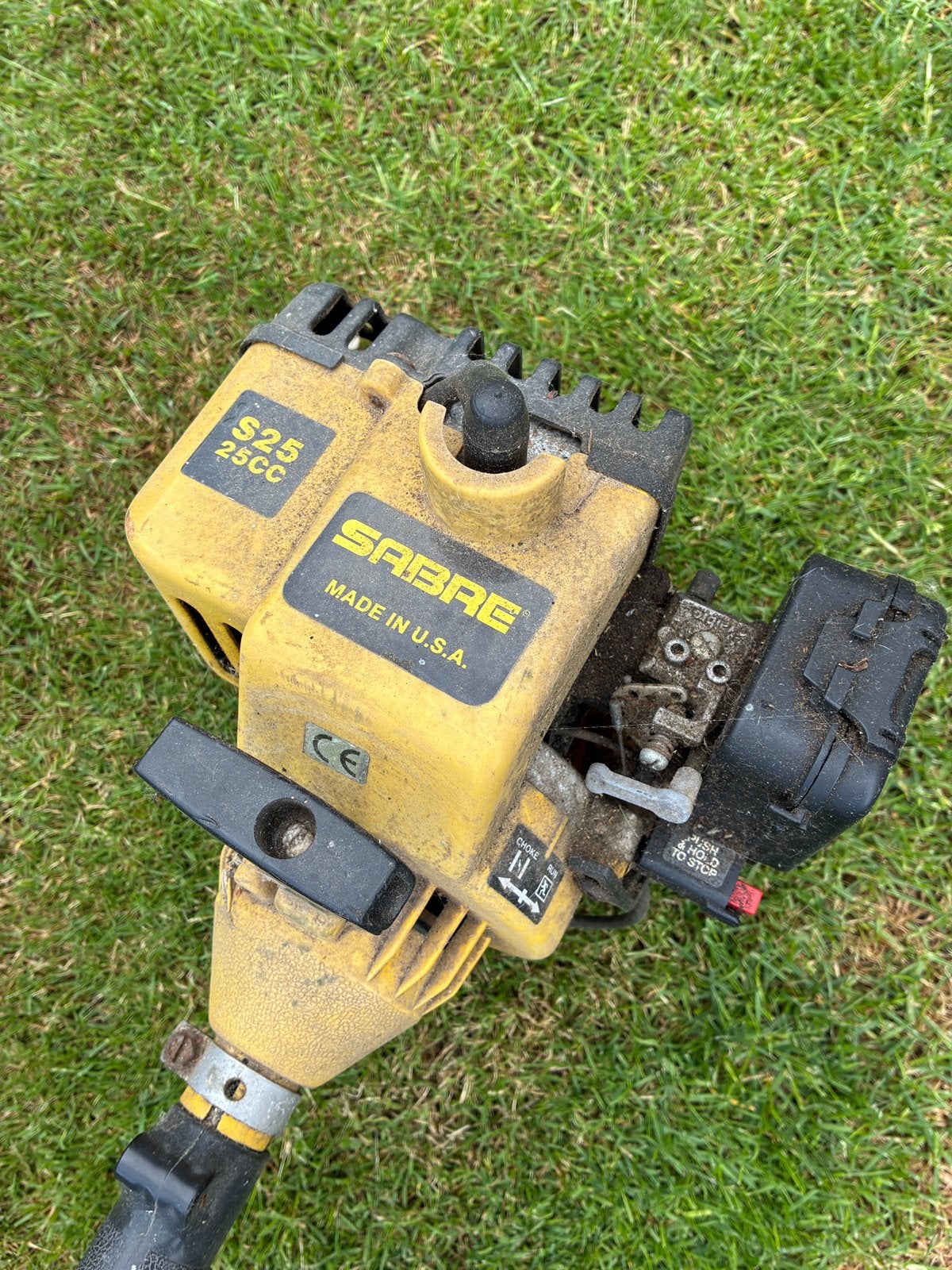 Sabre bosmaaier destijds werkend weggezet, Tuin en Terras, Bosmaaiers, Ophalen of Verzenden, Gebruikt, Benzine