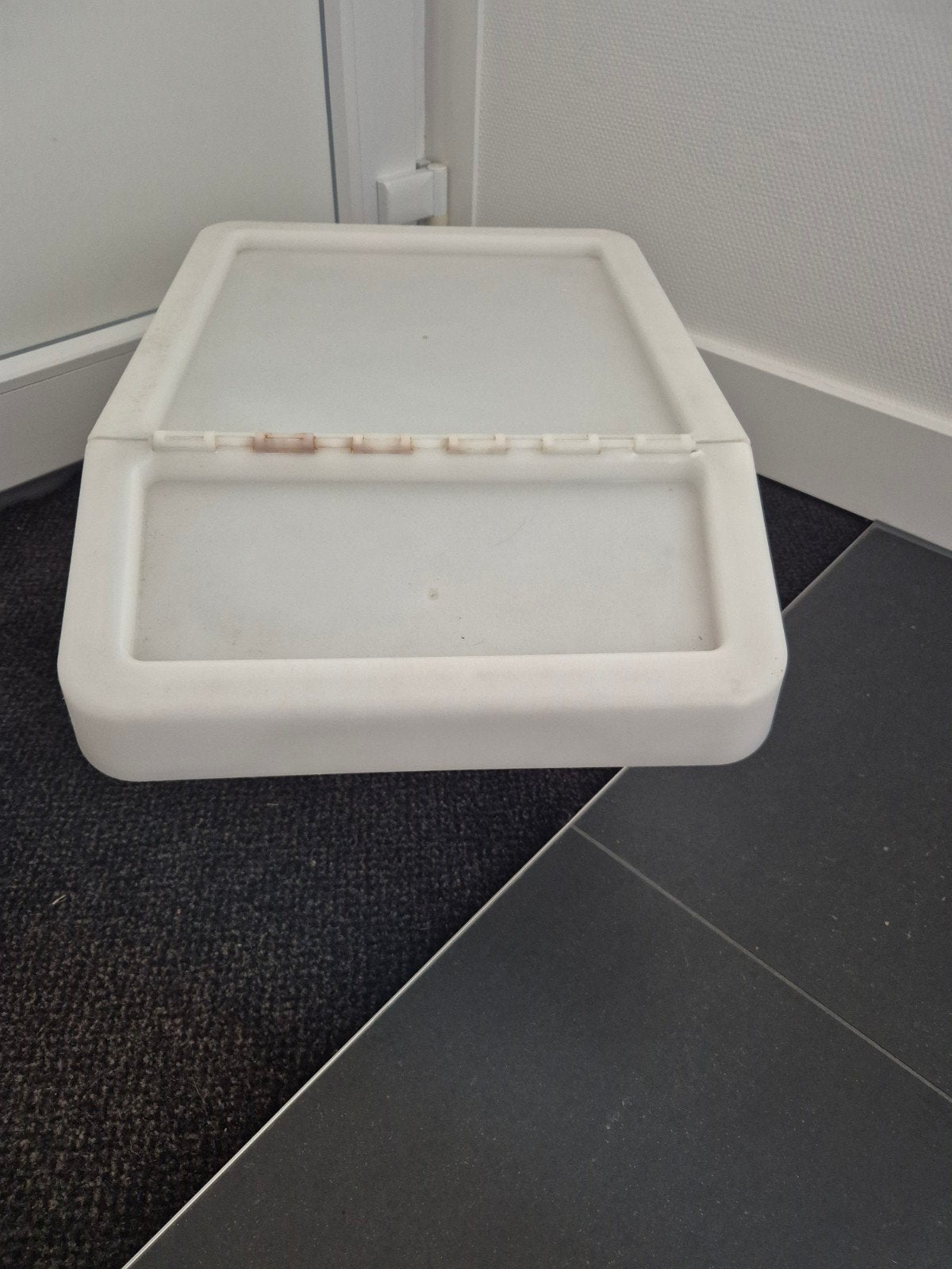 3x witte kunststof opbergbox met deksel van de Ikea, Ophalen