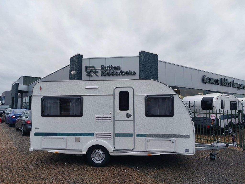 Adria Aviva 422 PY, Caravans en Kamperen, Schokbreker, Bedrijf, Adria, 4 tot 5 meter