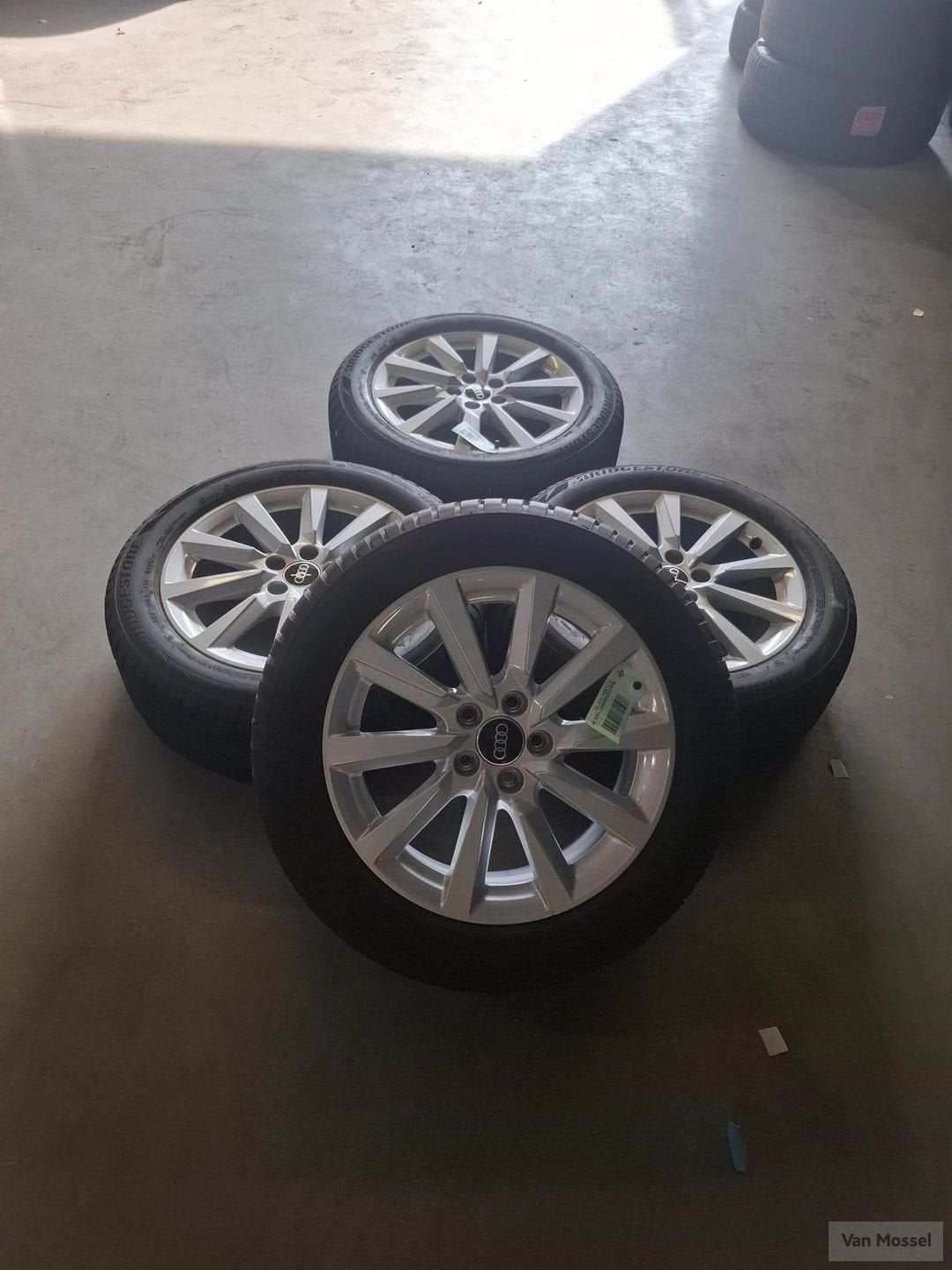 Audi A1 Bridgestone Blizzak LM007 195/55/R16 91V
