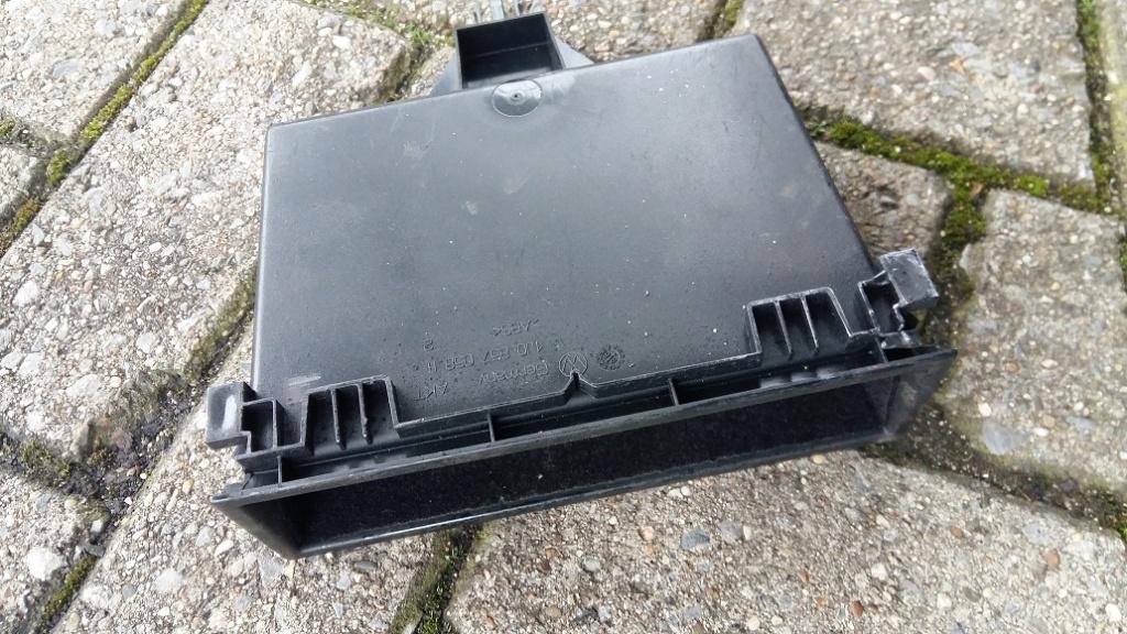 Bakje onder de radio Golf 4 model, Auto diversen, Ophalen of Verzenden