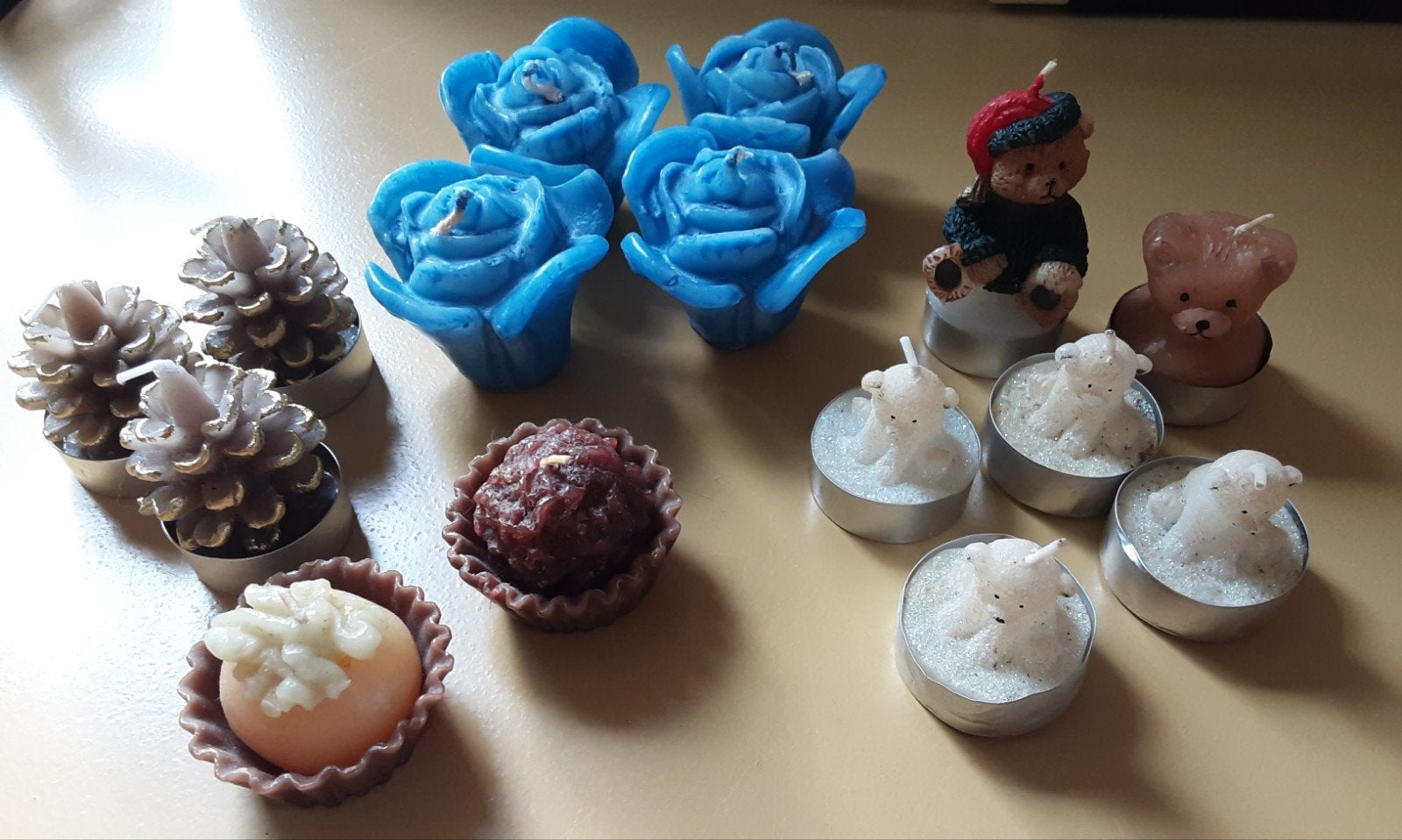Diverse decoratieve kaarsen, waxinelichtjes oa. beren, bloem, Meerkleurig, Ophalen of Verzenden, Kaars, Was