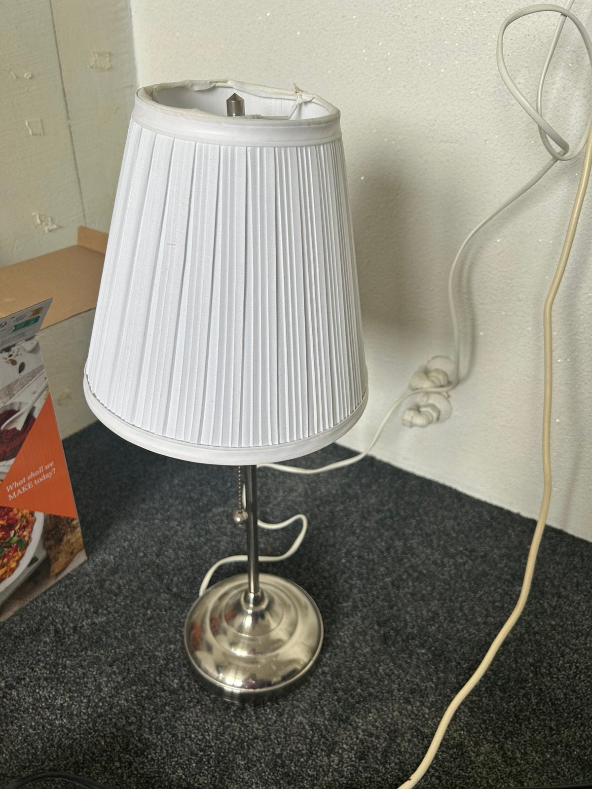 Tafellamp van IKEA, Ophalen, Gebruikt