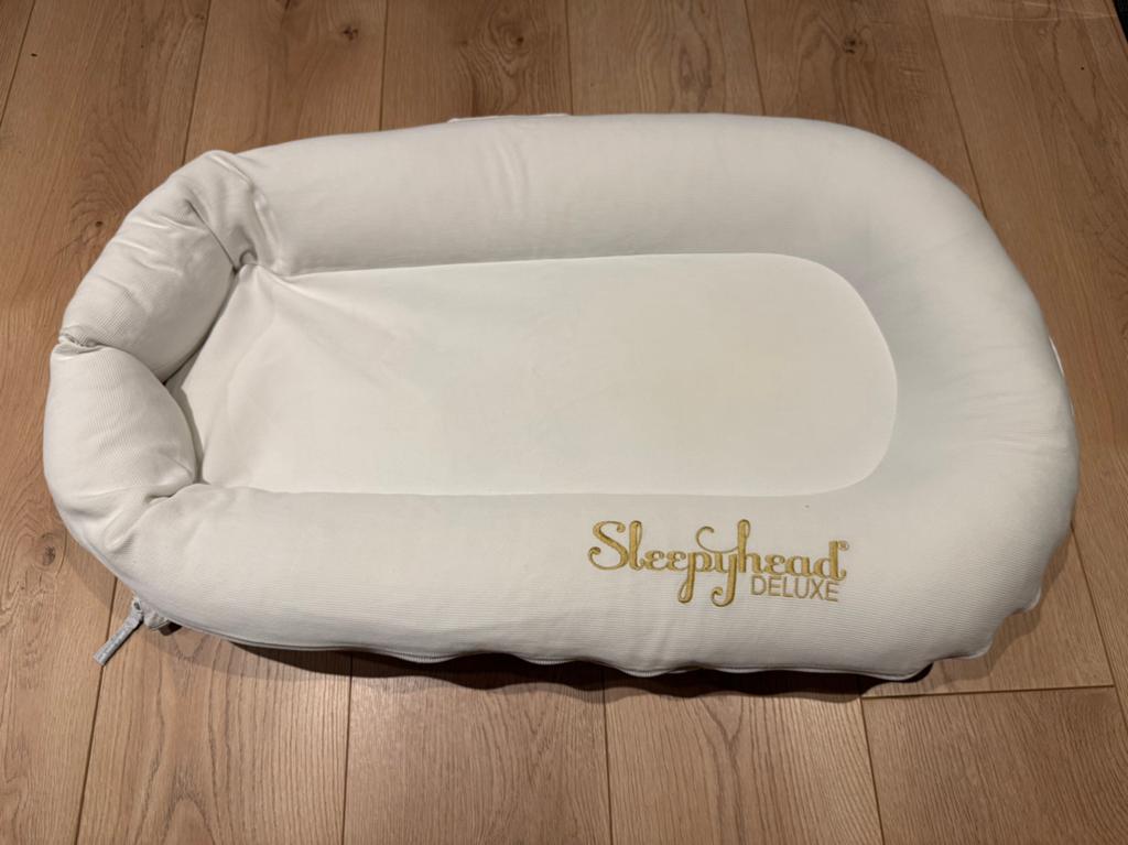 Sleepyhead Deluxe Babynestje - Wit, Ophalen of Verzenden, Zo goed als nieuw