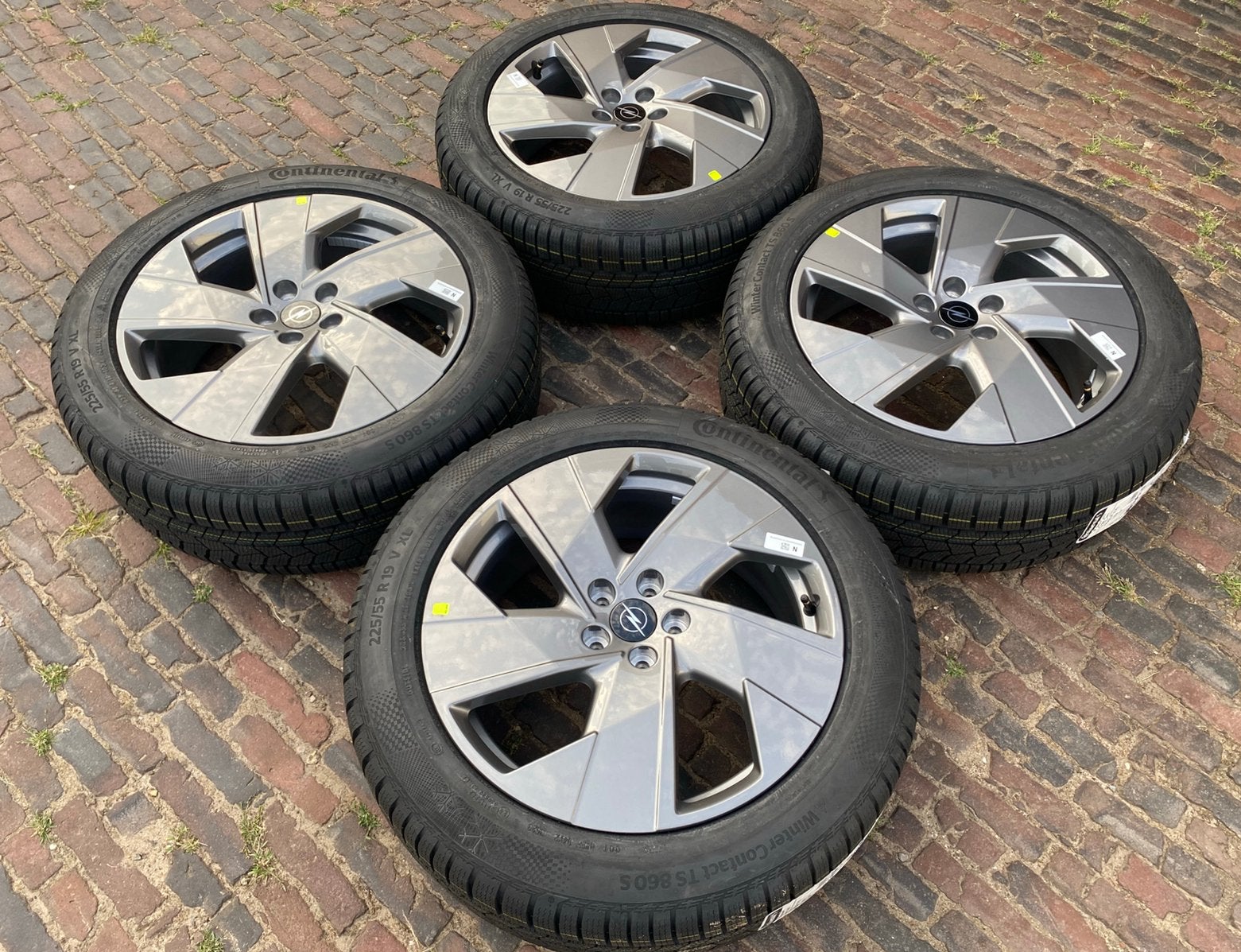 NIEUWE 19” Opel Grandland B II (2025) velgen + winterbanden, Auto-onderdelen, Banden en Velgen, 19 inch, Banden en Velgen, Nieuw