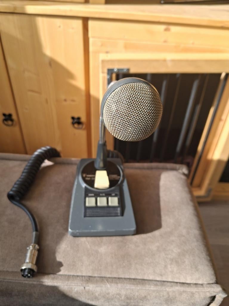 Yaesu YM-38, Ophalen of Verzenden