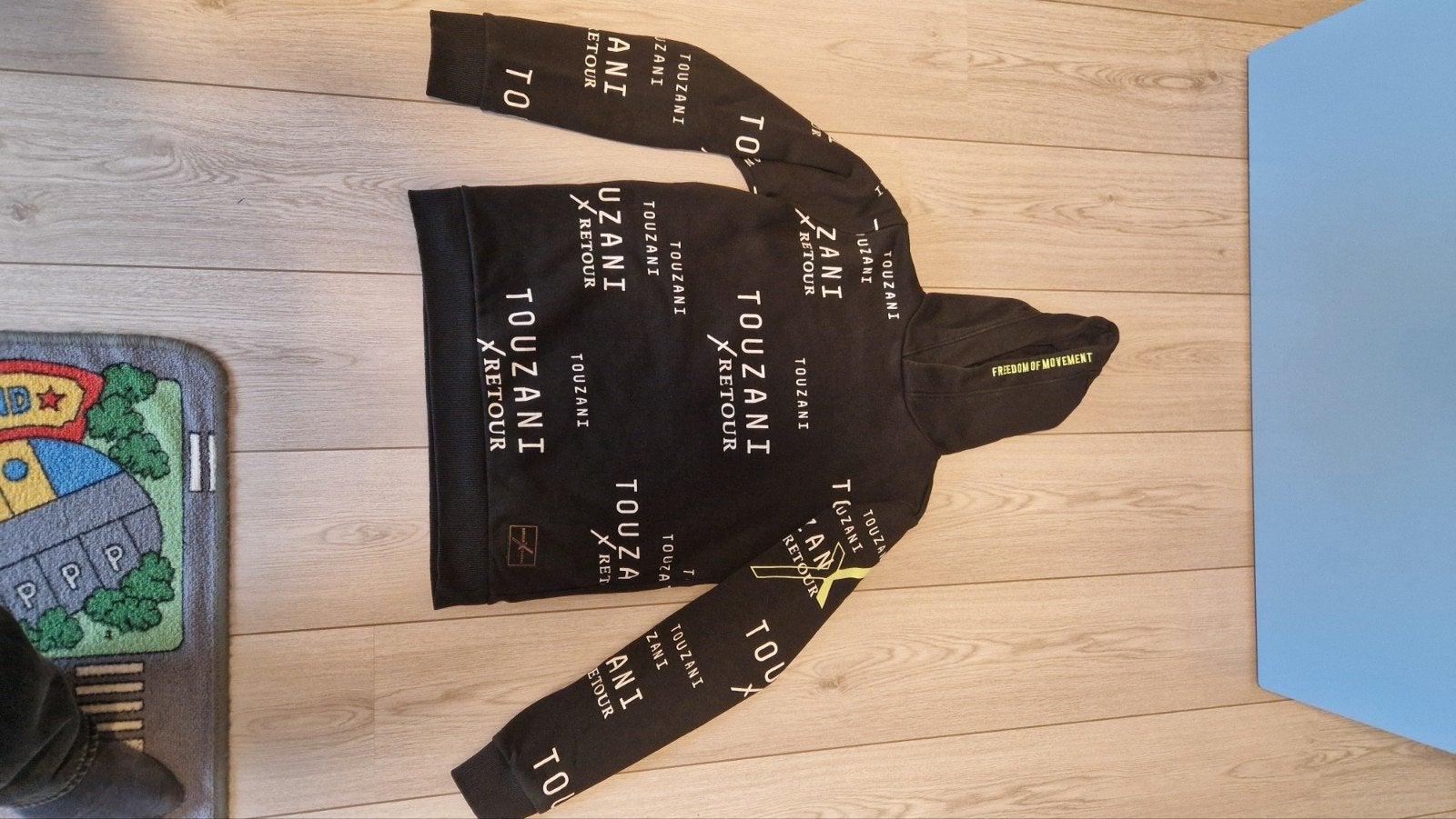 Touzani Retour shirt - Zo goed als nieuw, Touzani Retour, Ophalen of Verzenden, Zo goed als nieuw, Shirt of Longsleeve