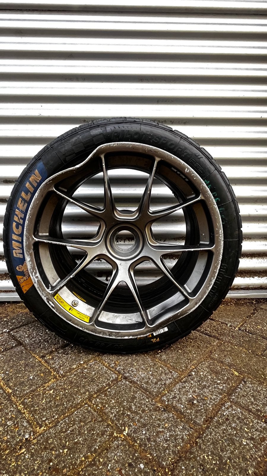 Porsche 992 GT3 CUP wiel michelin slick, Auto-onderdelen, Ophalen, Zomerbanden, Banden en Velgen