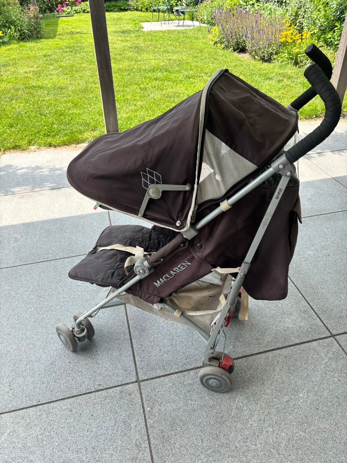 Maclaren Quest buggy - Compact en comfortabel, Ophalen, Gebruikt, Maclaren, Zonnekap