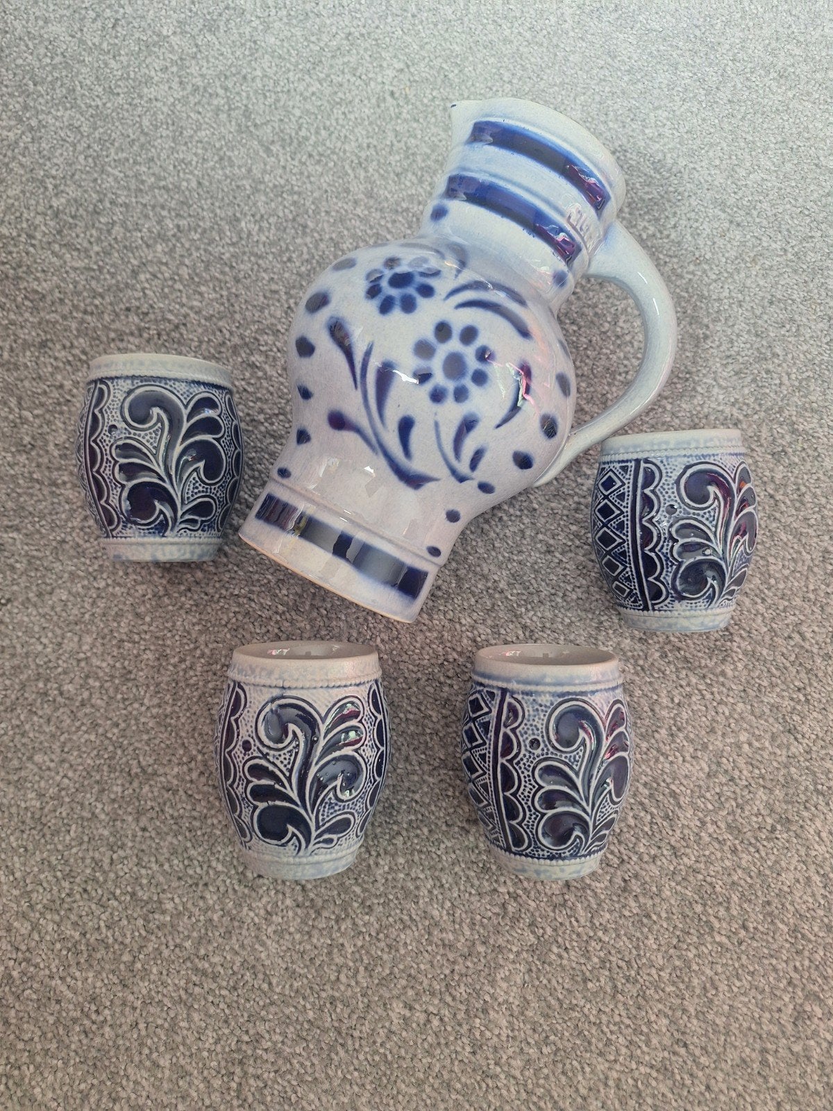 Vintage Keramische Kruik en Bekers Set - Blauw/Wit, Ophalen of Verzenden