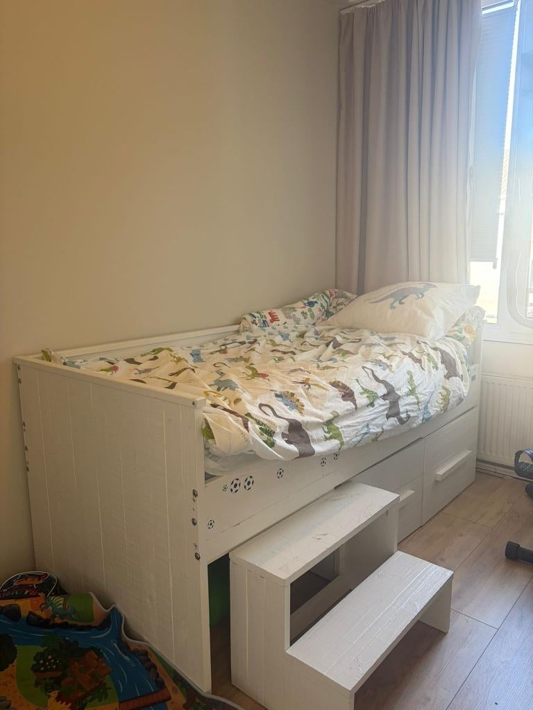 Kinderbed 90x210cm inc. Matras (nieuw), Ophalen, Eenpersoons, Zo goed als nieuw, Hout