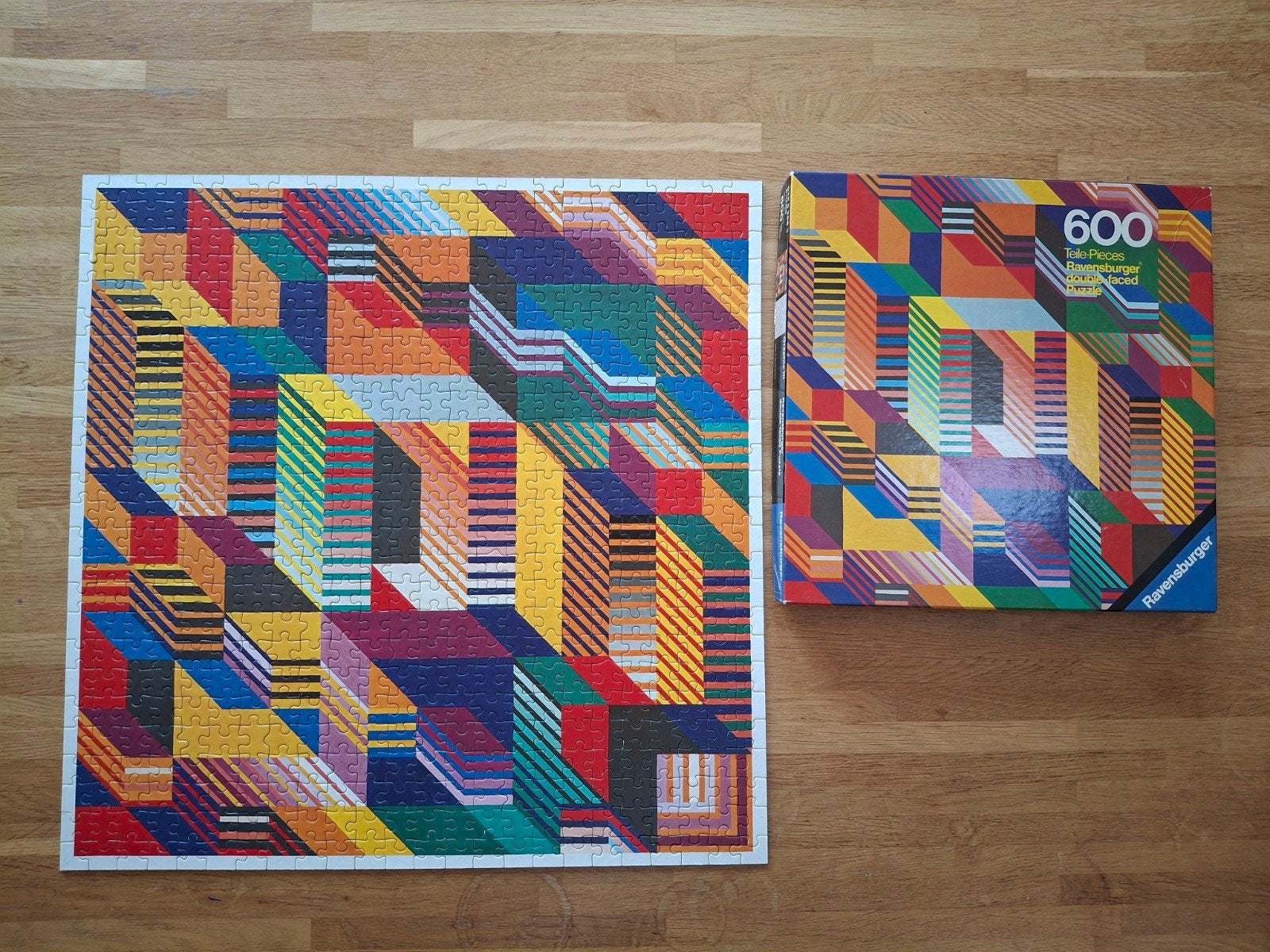 Ravensburger Graphic III Dubbelzijdige Legpuzzel 600 Stukjes, Ophalen of Verzenden, 500 t/m 1500 stukjes, Gebruikt, Legpuzzel