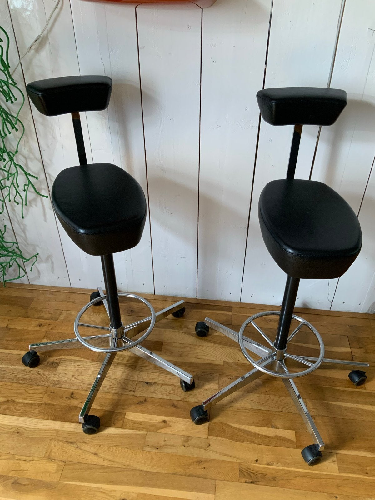 Set van 2 Vitra Bar/Buro Krukken - Nelson Collection, In hoogte verstelbaar, Leer, Ophalen of Verzenden, Zo goed als nieuw