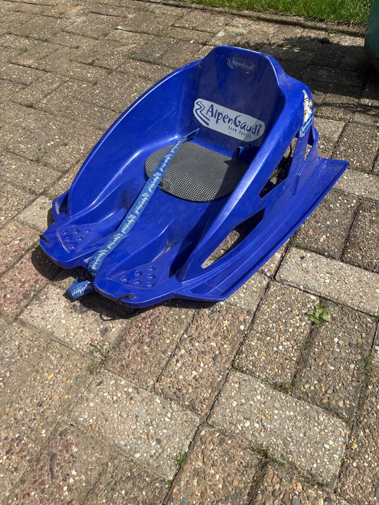 AlpenGaudi slee - Blauw, Kinderen en Baby's, Speelgoed | Buiten | Sleeën, Ophalen, Gebruikt, Kunststof