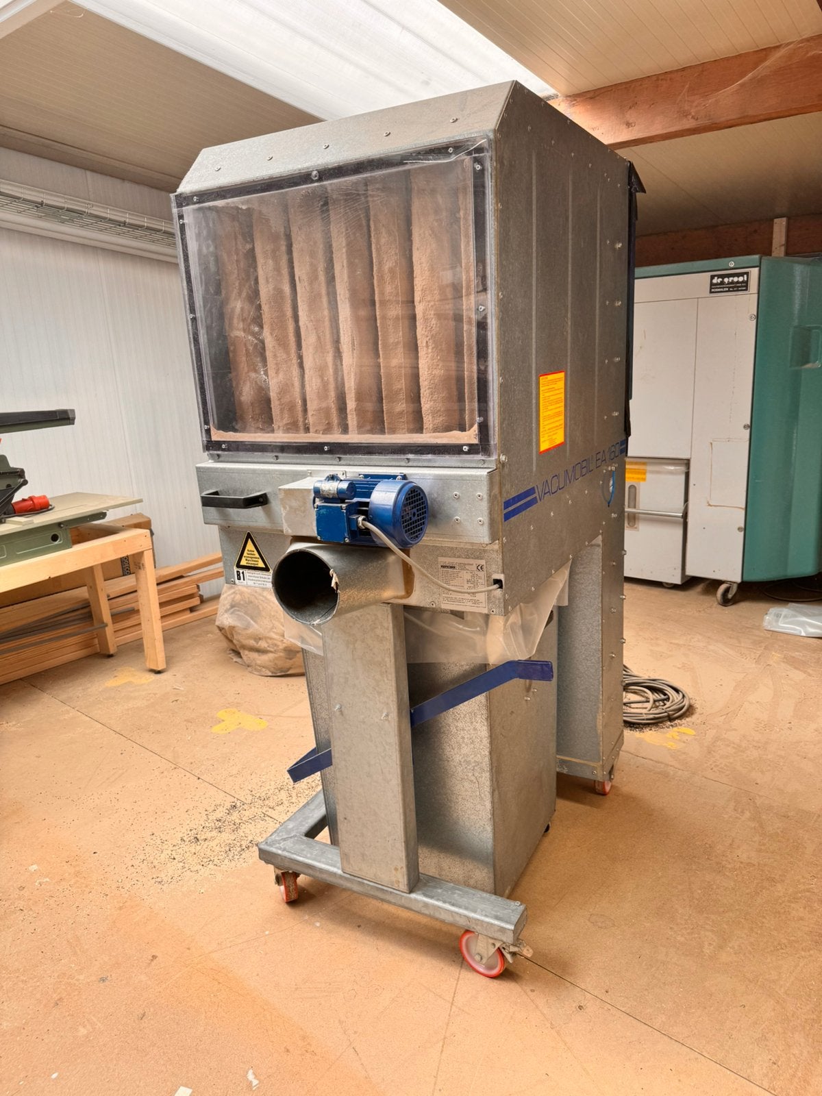 Höcker Polytechnik afzuiging, Ophalen