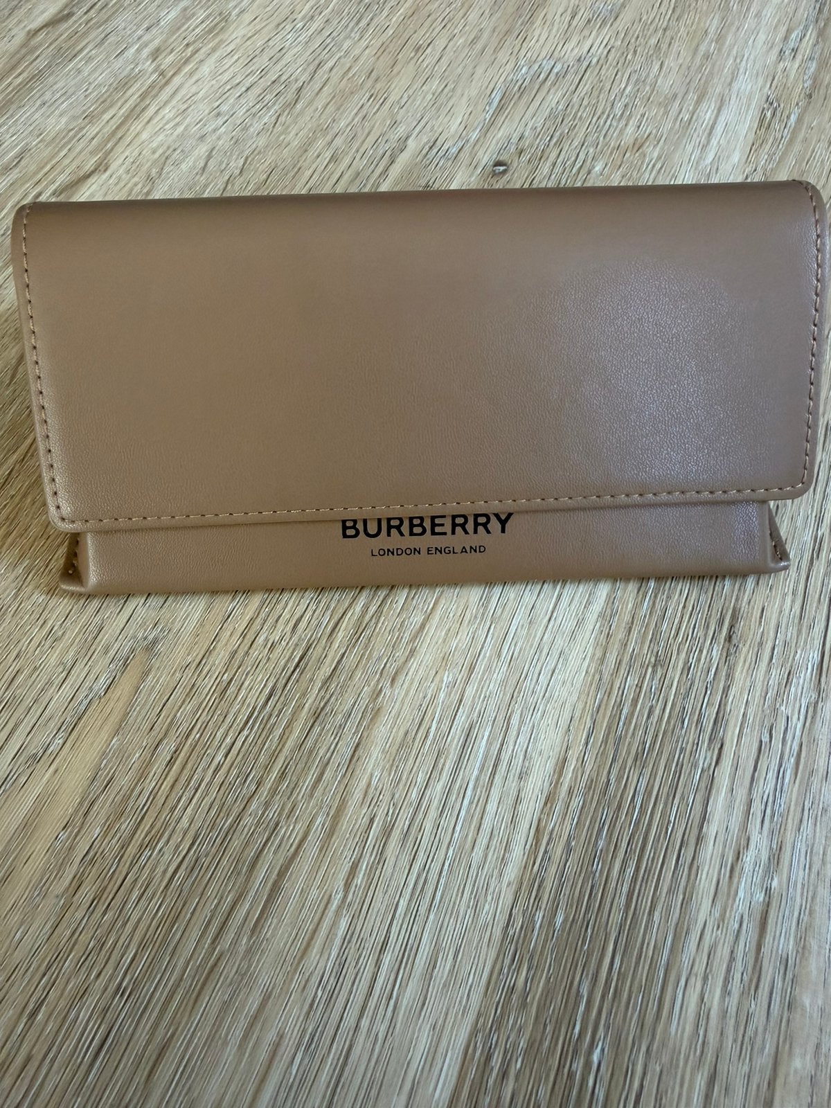 Burberry zonnebril dames, Zonnebril, Overige kleuren, Zo goed als nieuw, Ophalen