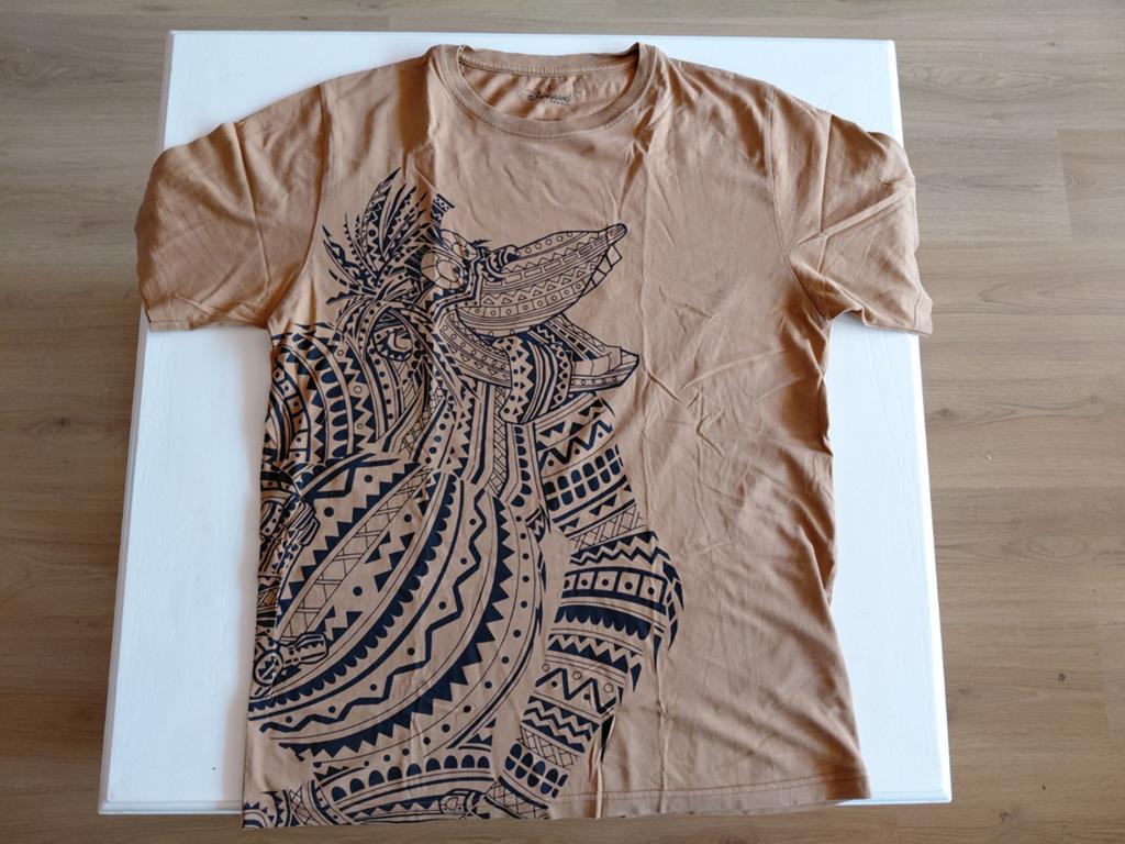 Disneyland Paris Koning Lowie t-shirt. Jungle Boek., Maat 52/54 (L), Oranje, Ophalen of Verzenden, Zo goed als nieuw