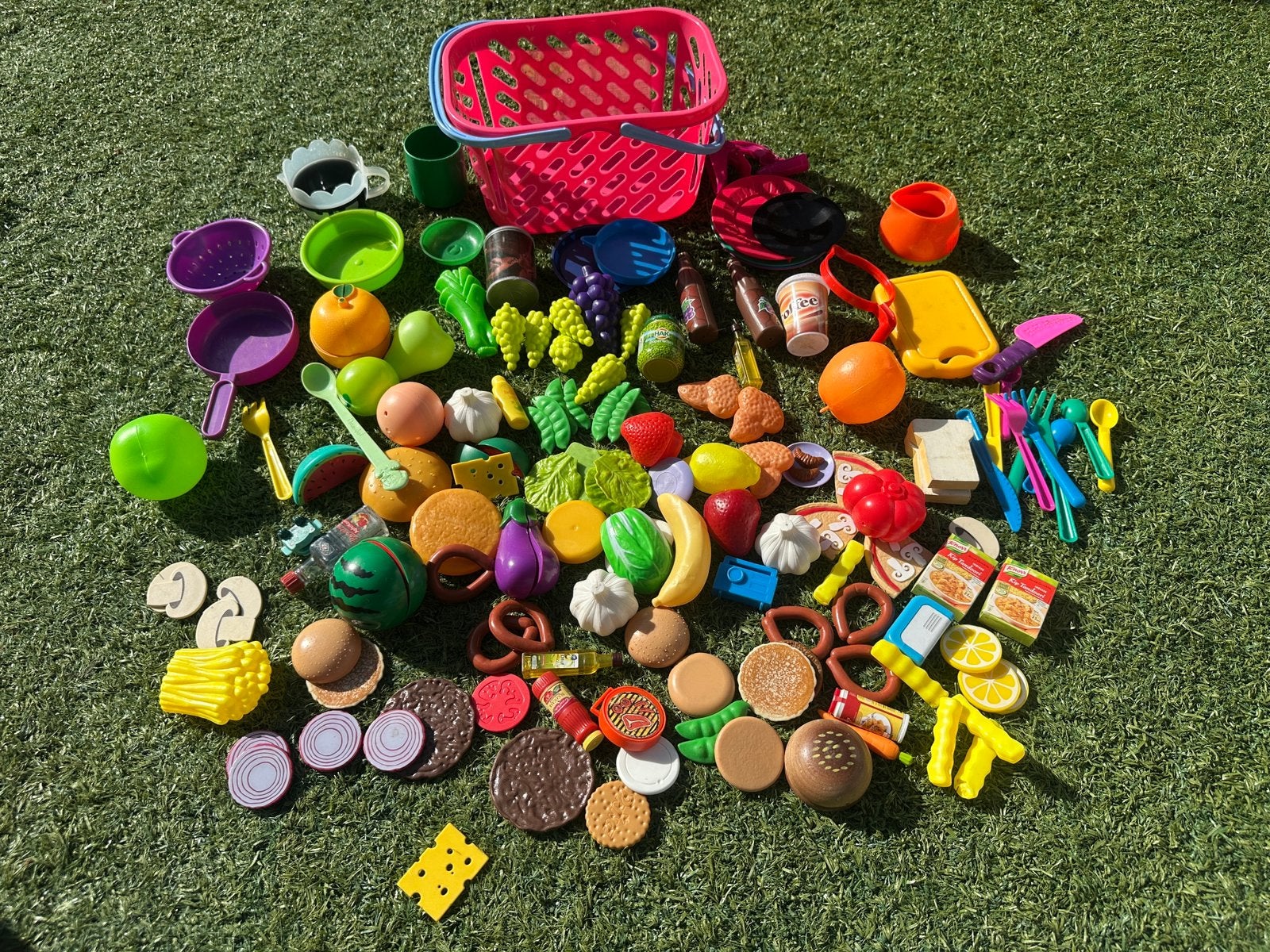 plastic speelgoed eten en boodschappenmand, Ophalen, Zo goed als nieuw, Kunststof, Speelkeuken-accessoire