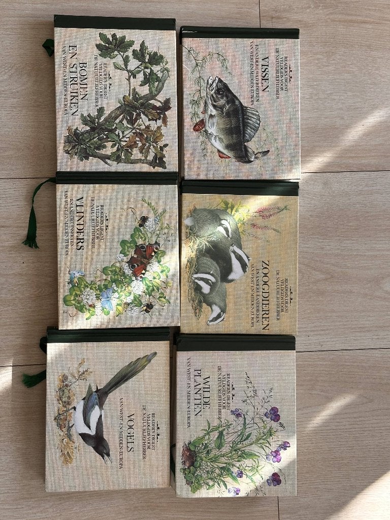 Prachtige 6-delige serie Reader’s Digest  Veldgidsen, Boeken, Zo goed als nieuw, Natuur algemeen, Reader’s Digest, Ophalen of Verzenden