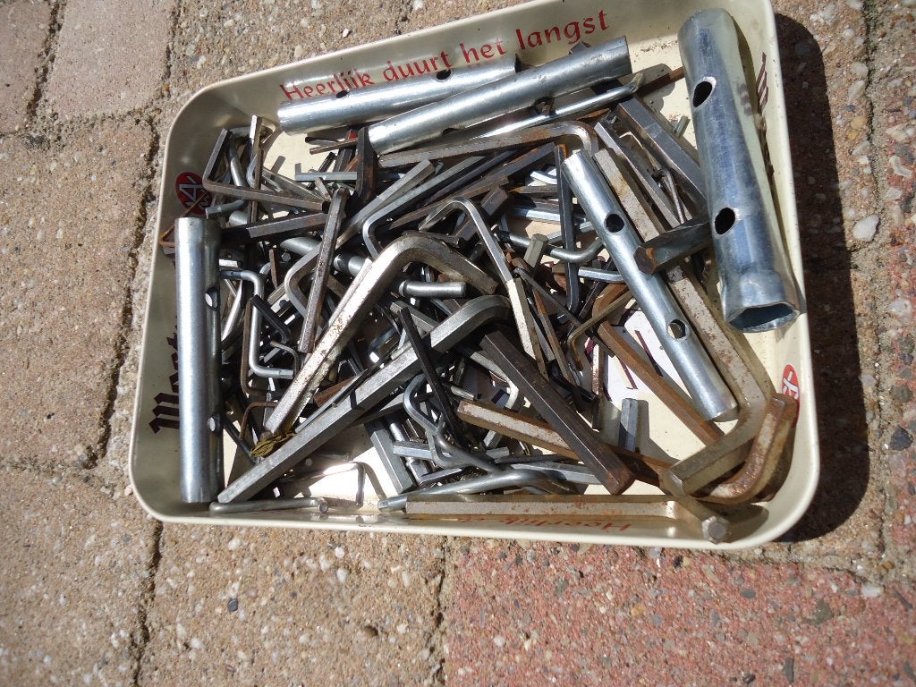 Inbus sleutels - hobby en vrije tijd - knutselen - gebruikt, Doe-het-zelf en Verbouw, Gereedschap | Handgereedschap, Ophalen of Verzenden
