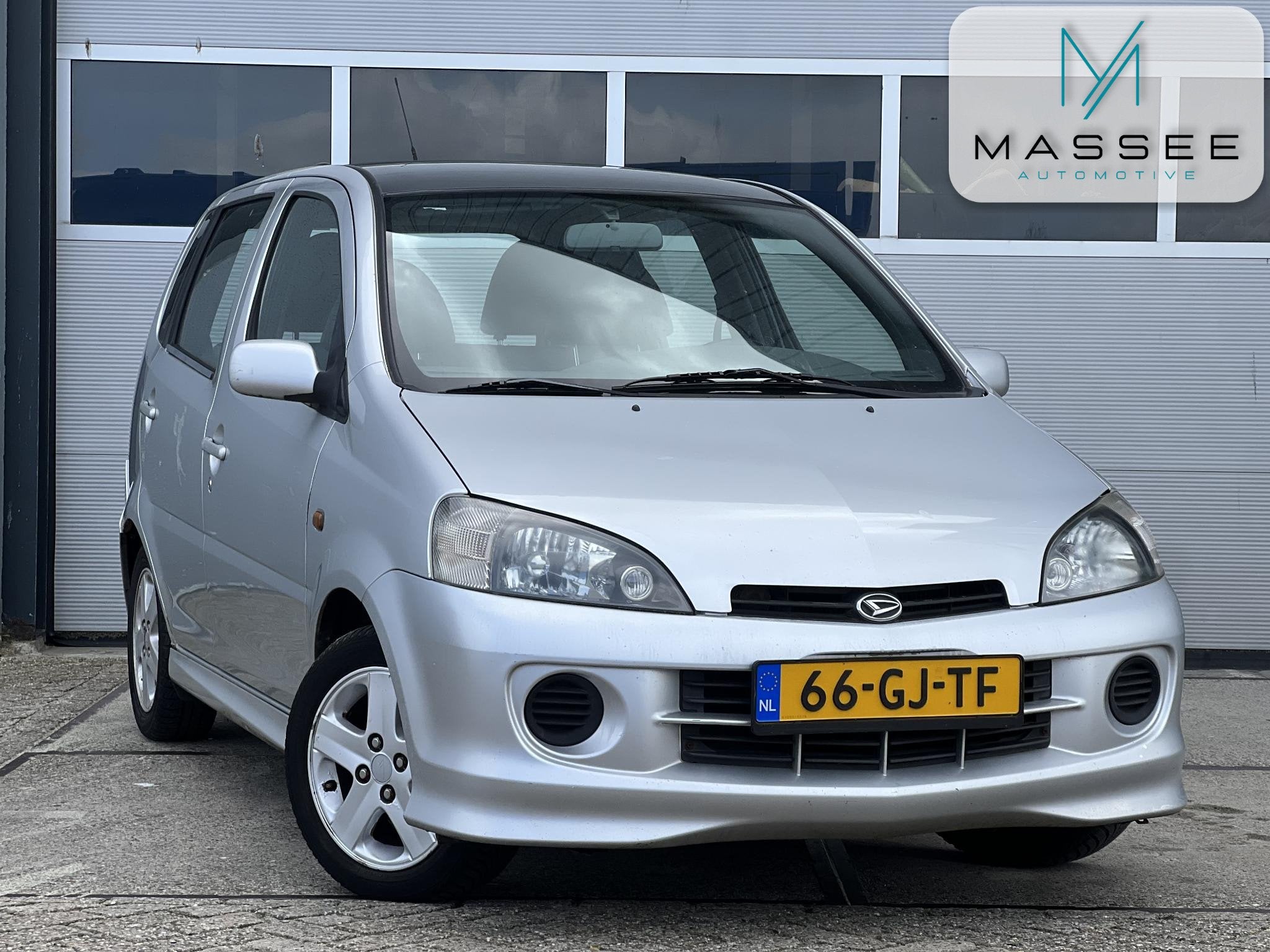 Daihatsu Young RV 1.3-16V S | NAP | PANO | LICHTMETALEN VELG, Stof, Gebruikt, 31 €/maand, 4 cilinders