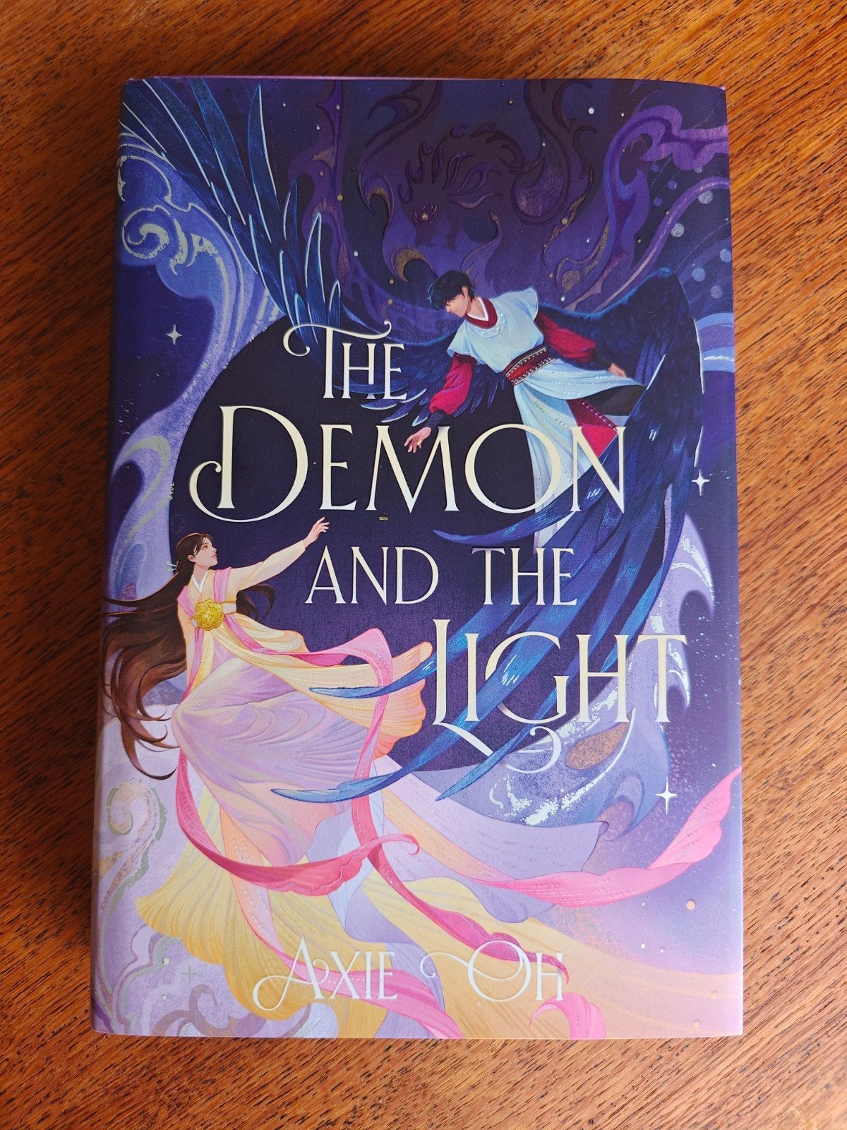 The Demon and the Light - FairyLoot Edition Signed, Ophalen of Verzenden, Nieuw, Axie Oh