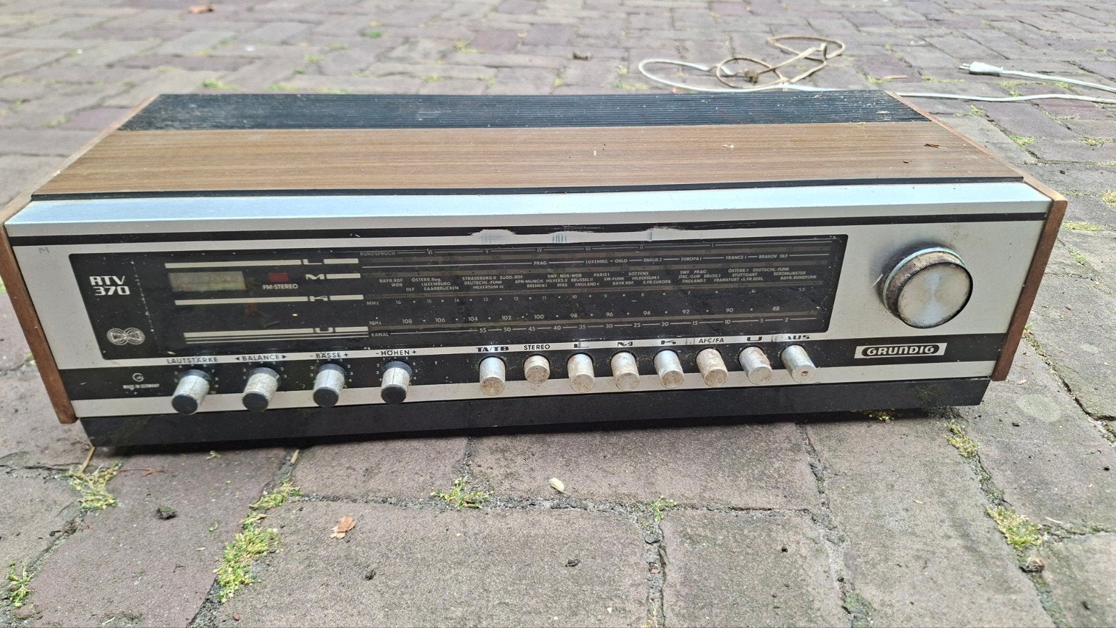 Vintage Grundig RTV 370 Alltransistor Radio - Klassieker, Ophalen of Verzenden, Gebruikt, Transistorradio