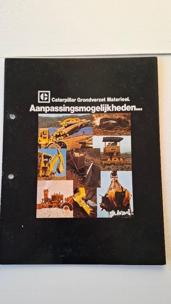 Caterpillar grondverzet folder, Boeken, Ophalen of Verzenden, Gelezen