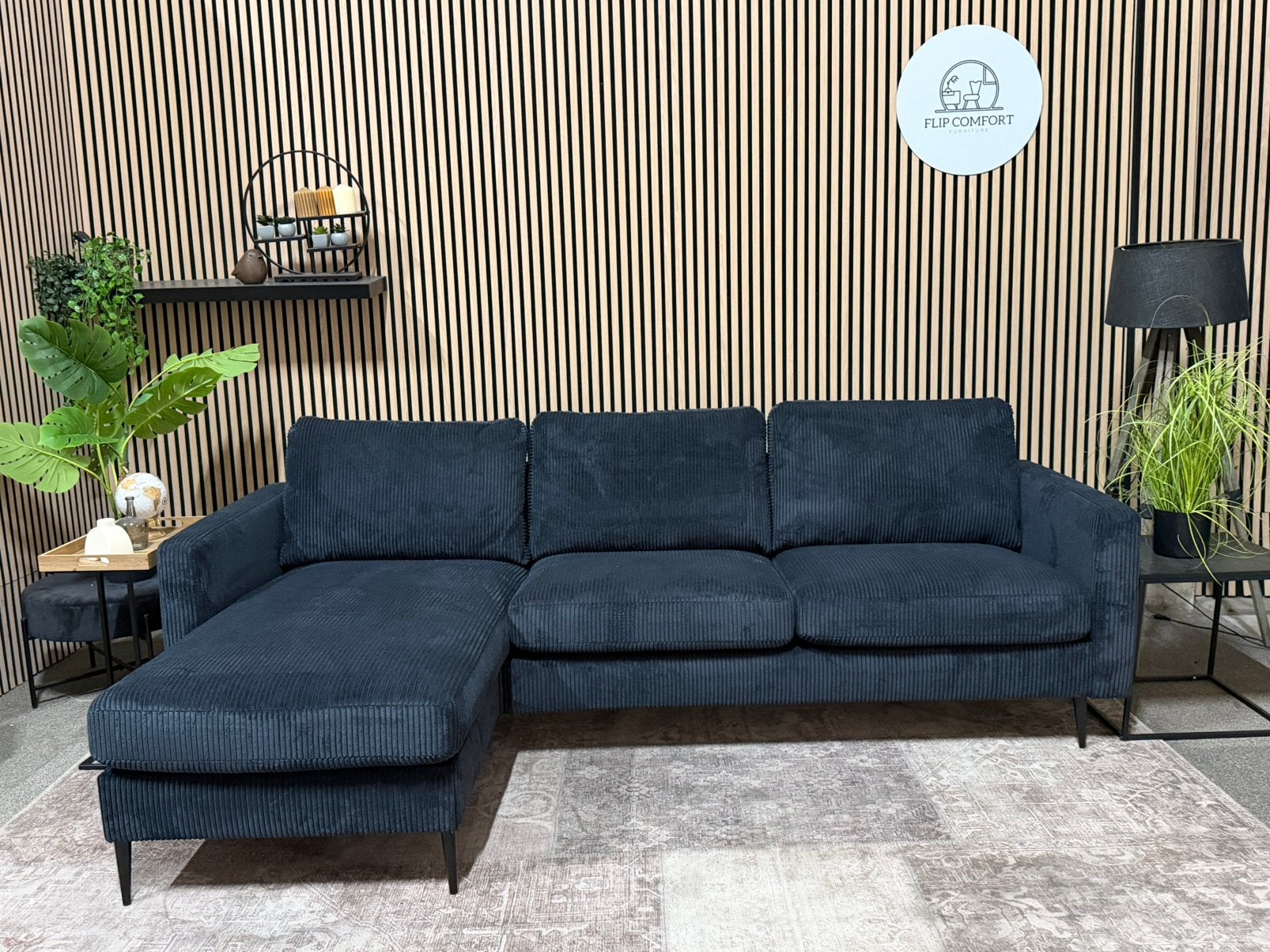 “GRATIS LEVERING” Nieuwe zwarte ribstof hoekbank! 245x150, 125 tot 150 cm, Hoekbank, Ophalen of Verzenden, Stof