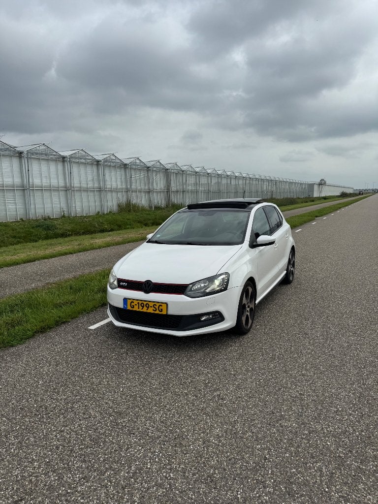Volkswagen Polo GTI TSI DSG Automaat 2012 | Panoramadak, Euro 5, 1169 kg, Zwart, 4 cilinders