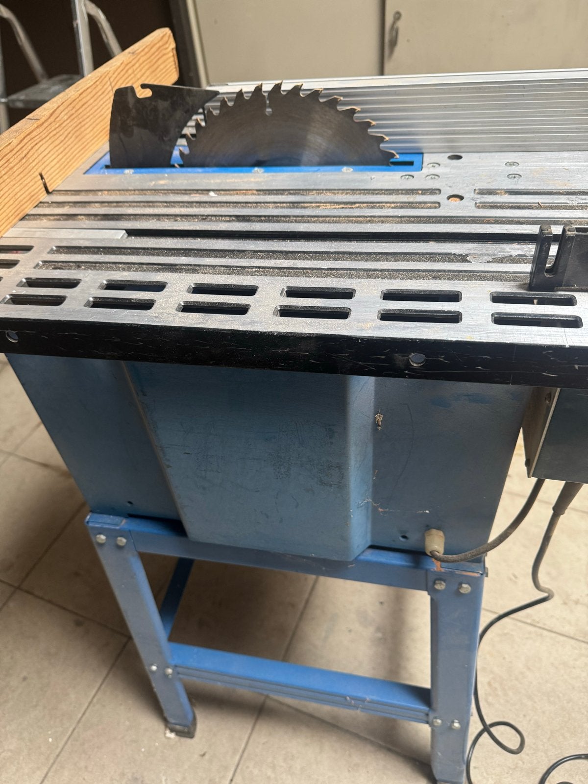 Tafelzaag M1YD-Z0-250 - 1500W Cirkelzaag