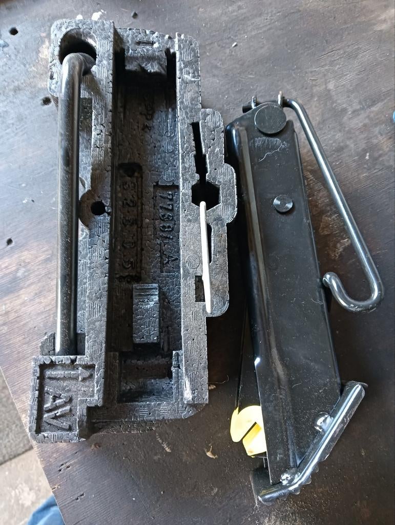 Krik renault Twingo bj 2005, Auto diversen, Ophalen of Verzenden, Gebruikt, Manueel, Schaarkrik