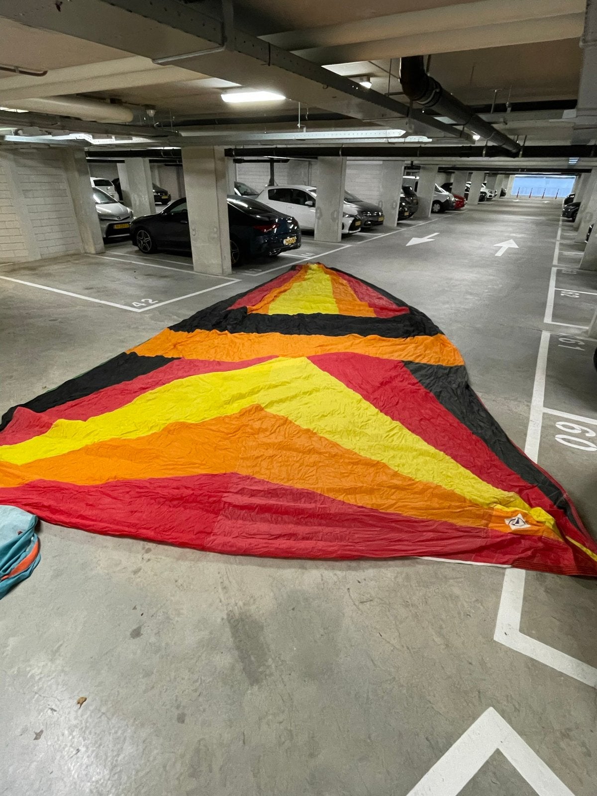 Spinnaker voor boot 25ft+ -zijlijk 8.4m onderlijk 4.5m, Watersport en Boten, Zeilen en Zeiltoebehoren, Ophalen of Verzenden, Gebruikt