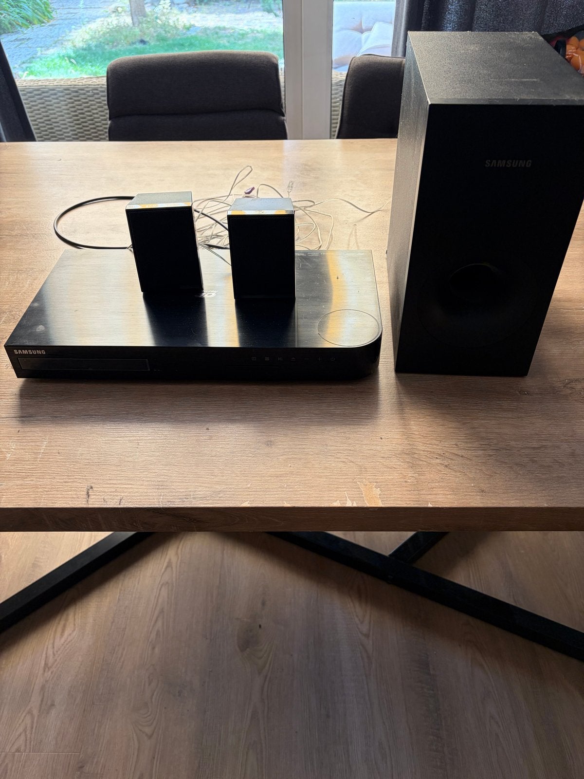 Samsung HT-J4200 Home Cinema Set met Blu-ray Speler, Gebruikt, 2.1-systeem, Blu-ray-speler, Minder dan 40 watt