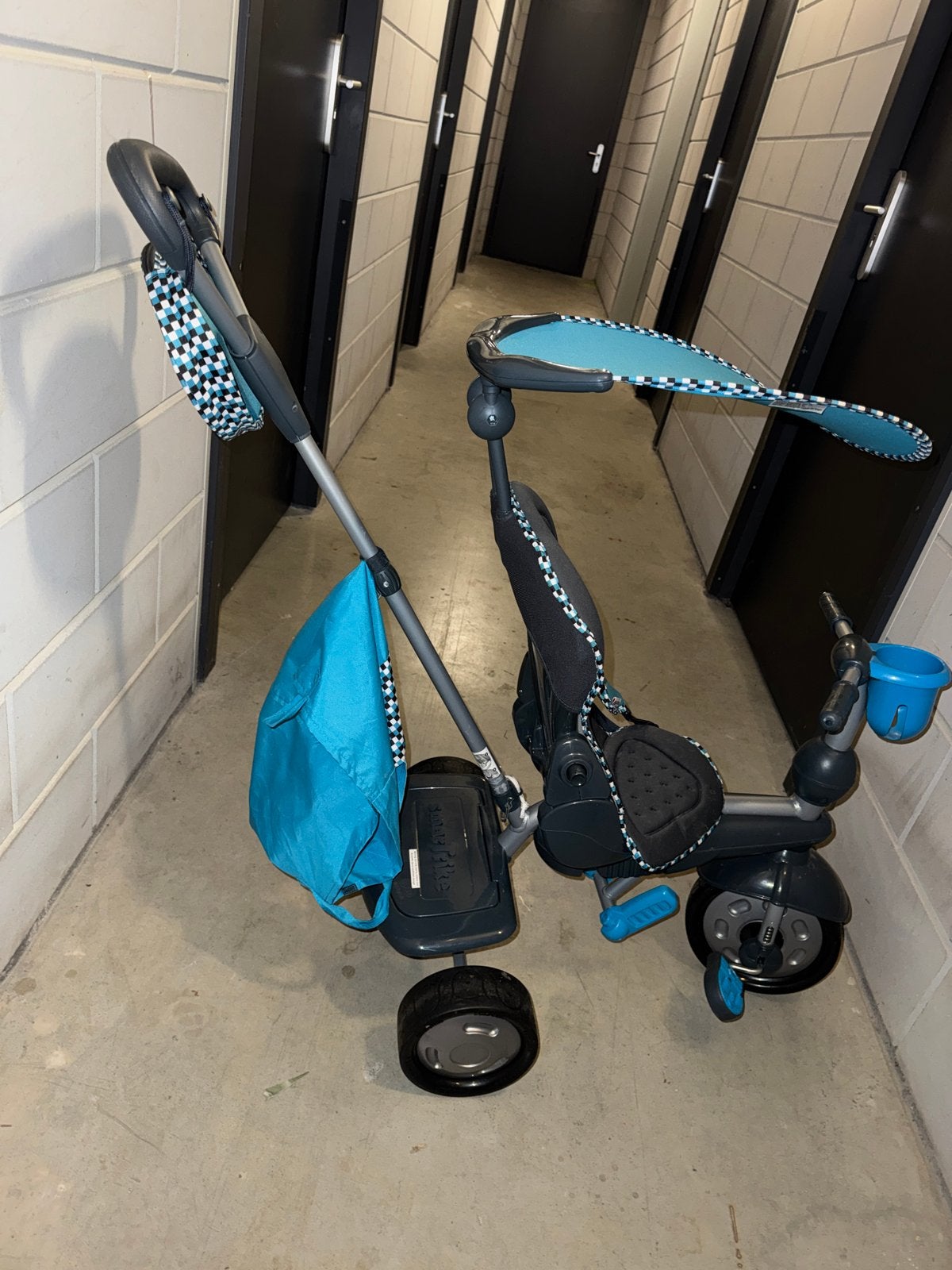 Smart Trike driewieler met duwstang en zonnescherm, Fietsen en Brommers, Ophalen, Zo goed als nieuw