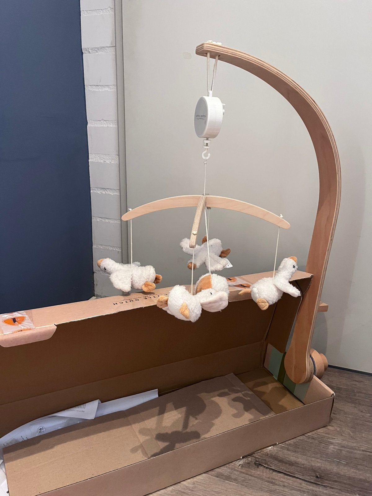 Little dutch boxmobiel muziekmobiel, Kinderen en Baby's, Boxen, Ophalen of Verzenden, Zo goed als nieuw, Rond