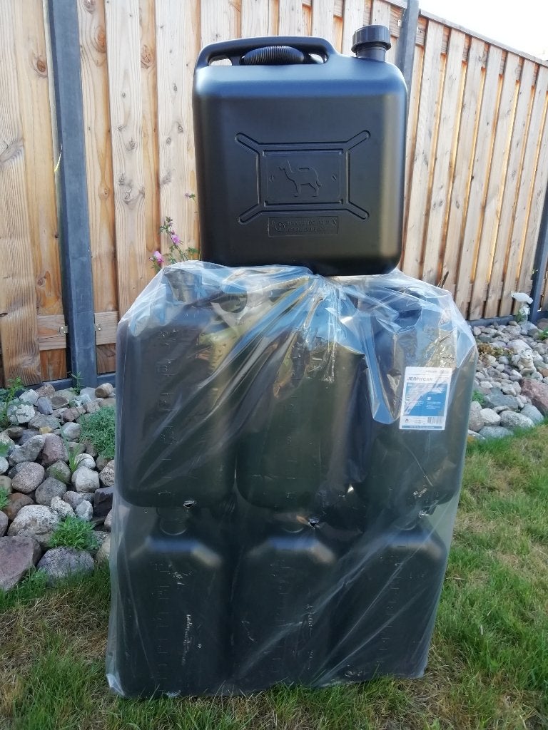 NIeuwe Jerrycan Jerrycans van 20 liter inclusief schenktuit, Ophalen, Nieuw, Nvt, Nvt
