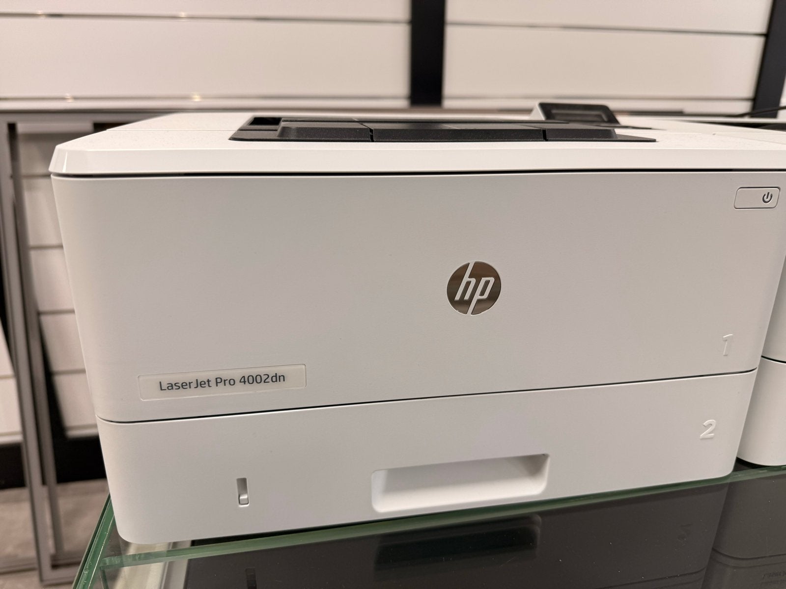 Twee HP LaserJet Pro 4002dn Laserprinters als nieuw, Computers en Software, Printers, Zwart-en-wit printen, Printer, Ophalen of Verzenden