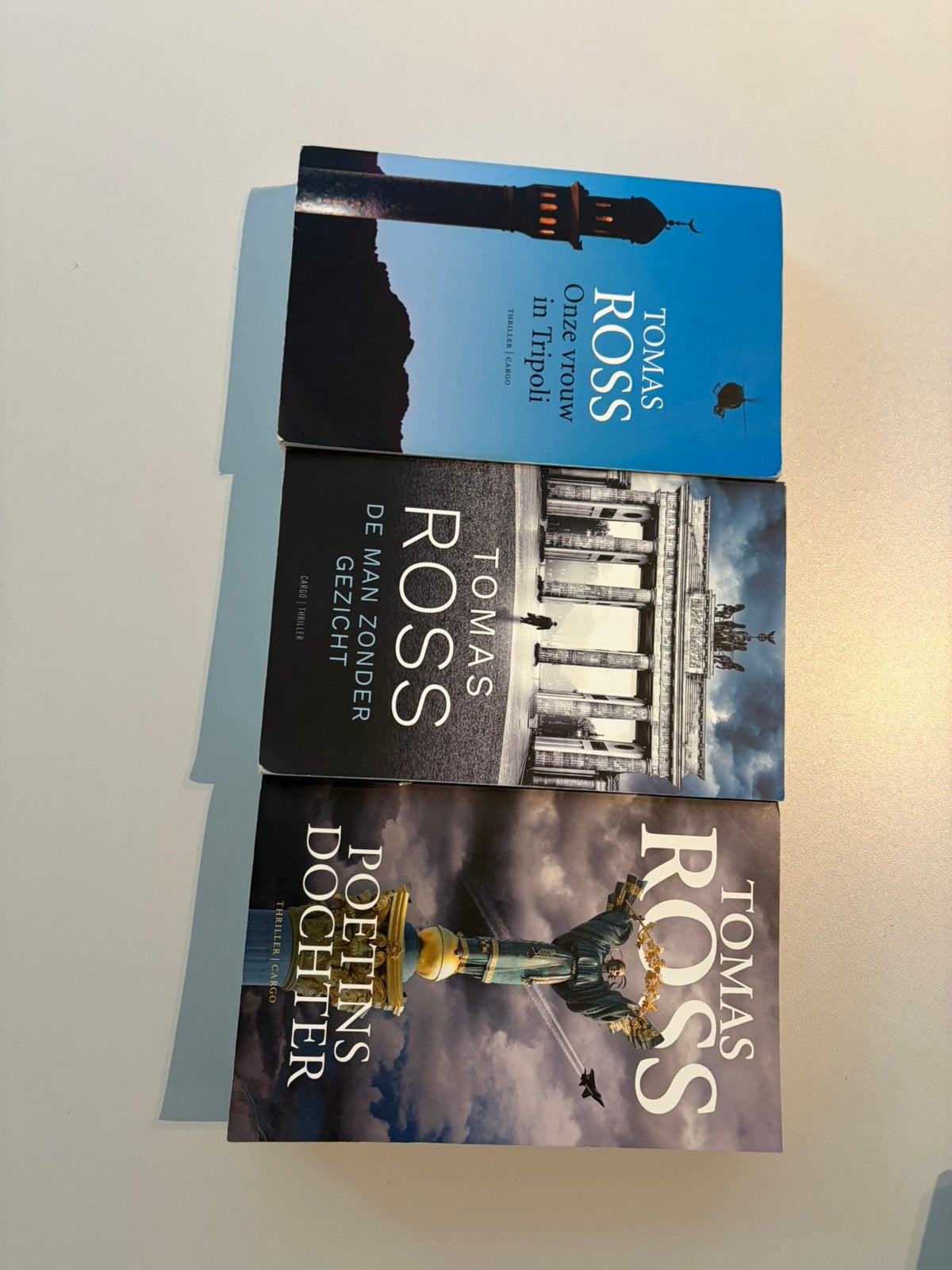 3 boeken tomas ross, Boeken, Thrillers, Ophalen of Verzenden, Zo goed als nieuw