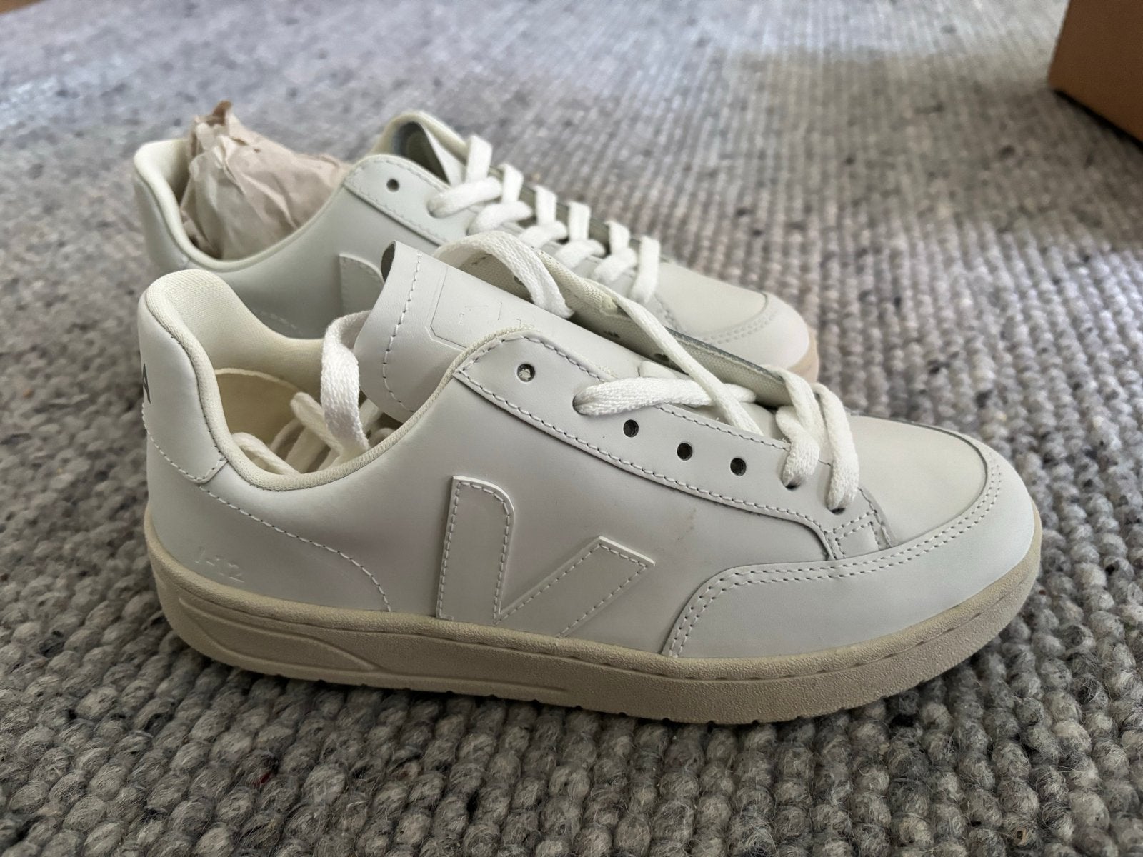 Veja V-12 Leather Extra-White sneakers maat 37, Ophalen of Verzenden, Nieuw, Wit, Sneakers of Gympen