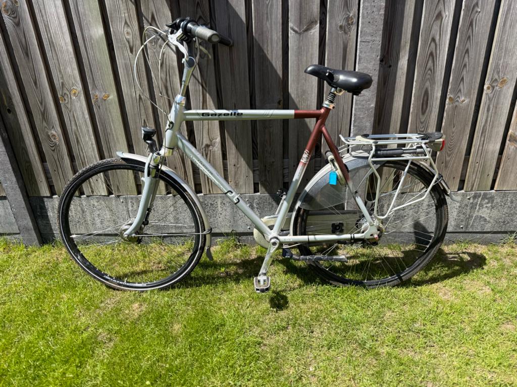 Gazelle fiets met versnellingen en bagagedrager, Ophalen, Gebruikt, Velgrem, Versnellingen