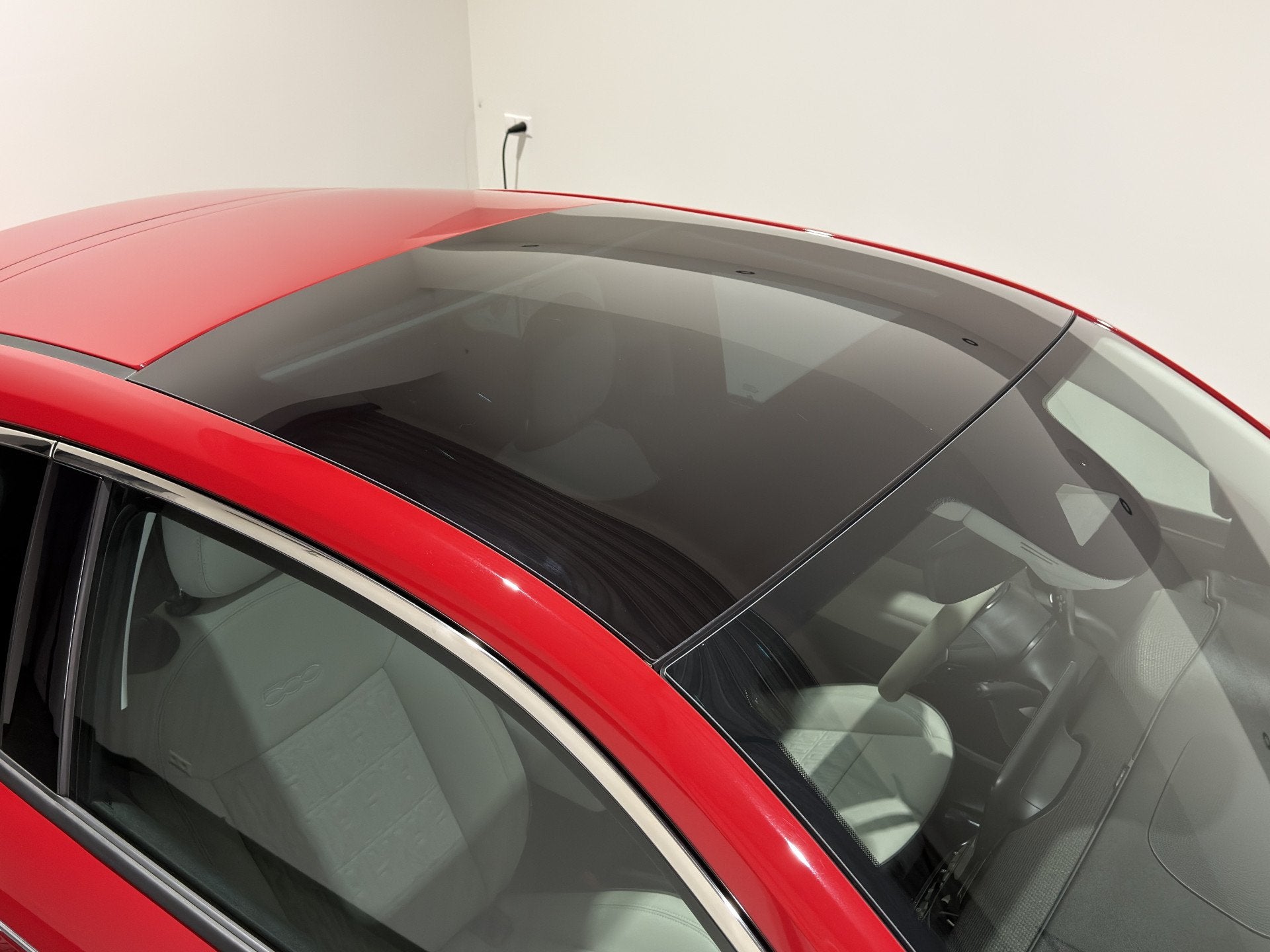 Fiat 500 La Prima 42 kWh | Panorama dak | Apple carplay / An, Auto's, Gebruikt, Met garantie (alle), 4 stoelen, Leder