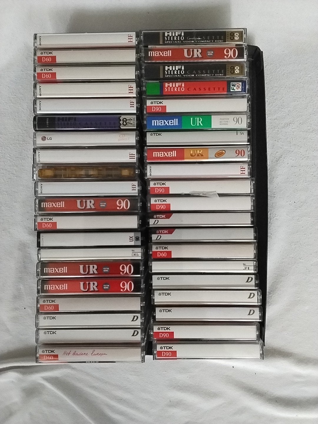 Partij van 38 gebruikte cassettebandjes met bewaardoos, Cd's en Dvd's, Cassettebandjes, Gebruikt, Overige genres, Ophalen of Verzenden