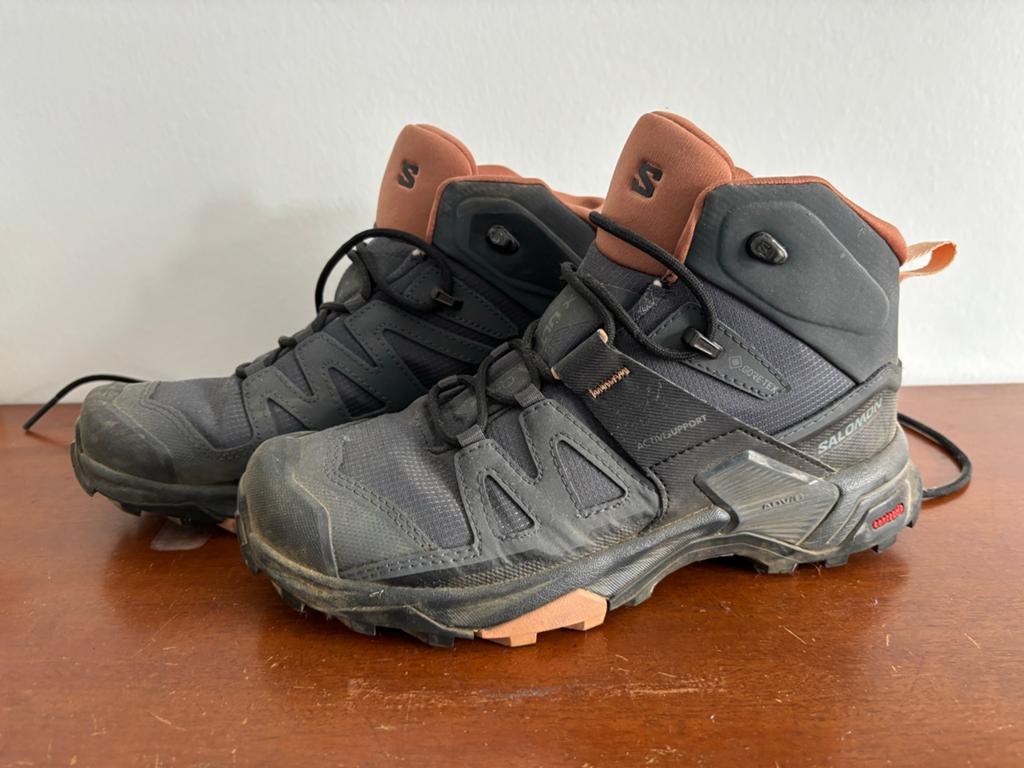 Salomon Gore-Tex wandelschoenen - Maat 39 1/3, Ophalen, Zo goed als nieuw, Schoenen