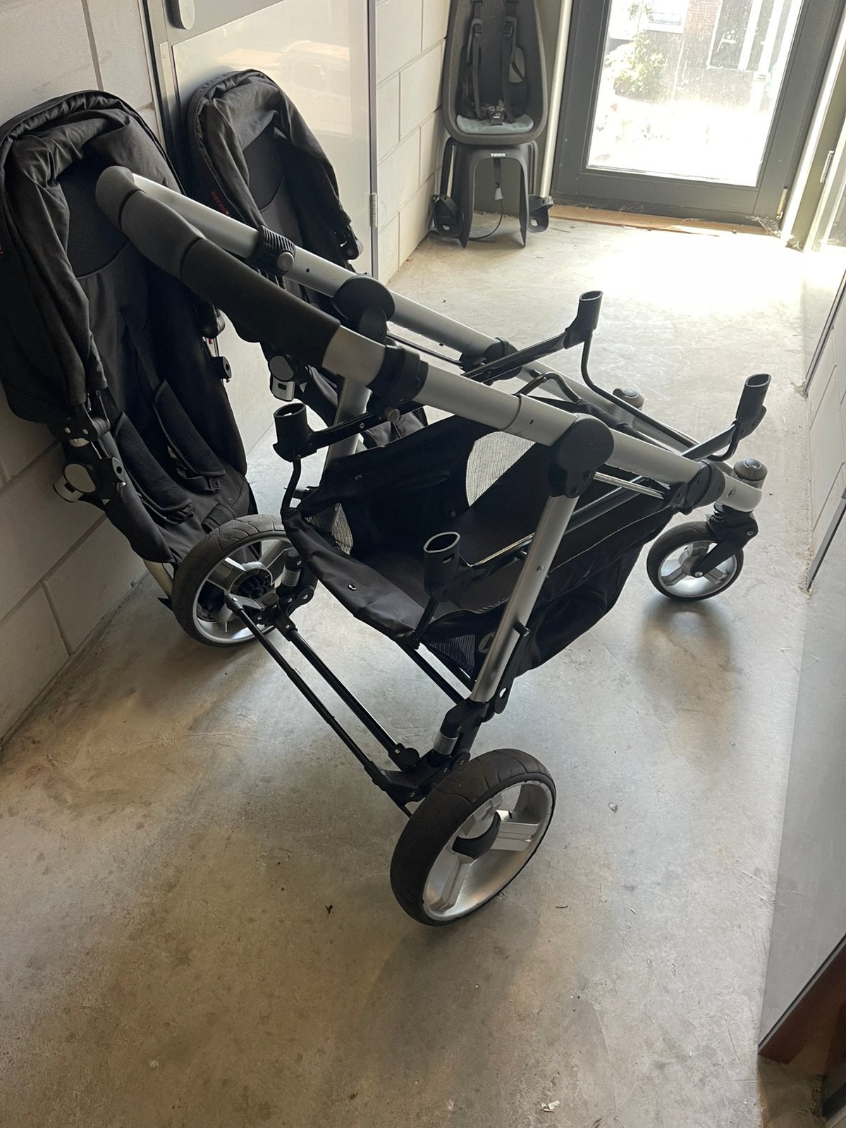 Topmark dubbele wagen, Ophalen, Zo goed als nieuw, Regenhoes