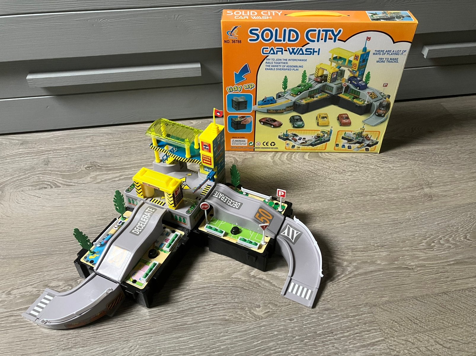 Solid city car wash 3+ zgan, Ophalen of Verzenden, Zo goed als nieuw